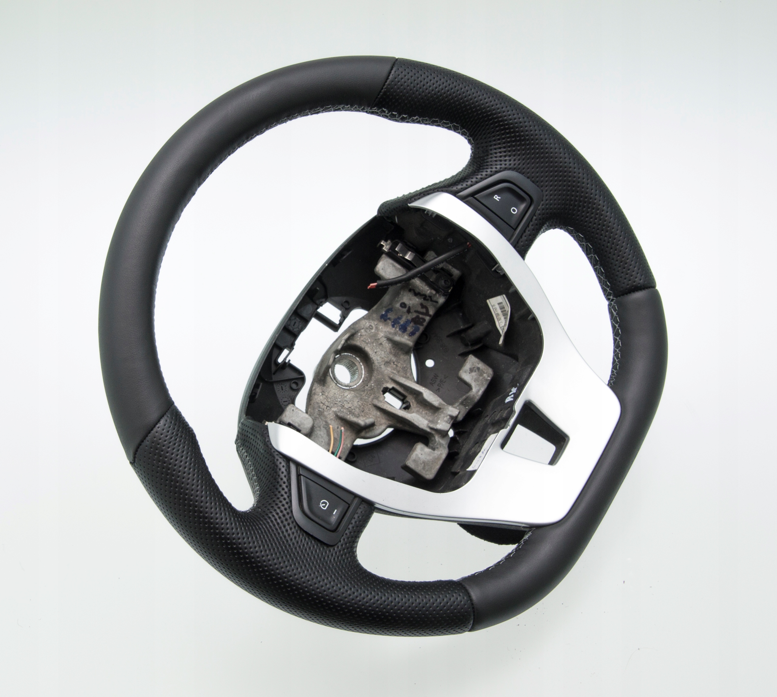 

Kierownica do Renault Laguna 3 Gt nowa skóra