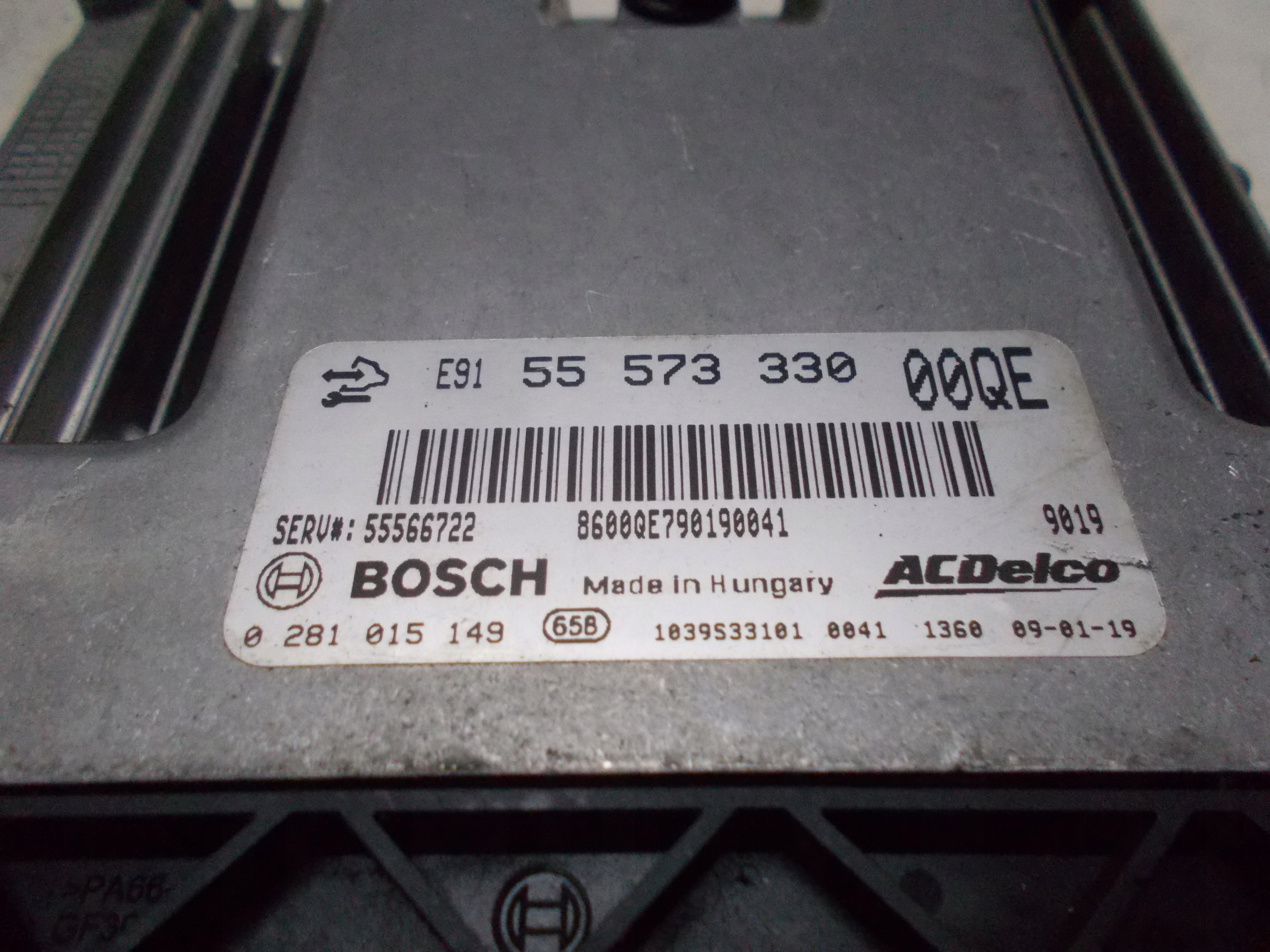 OPEL INSIGNIA A 2.0 CDTI computer control unit of the engine 55573330