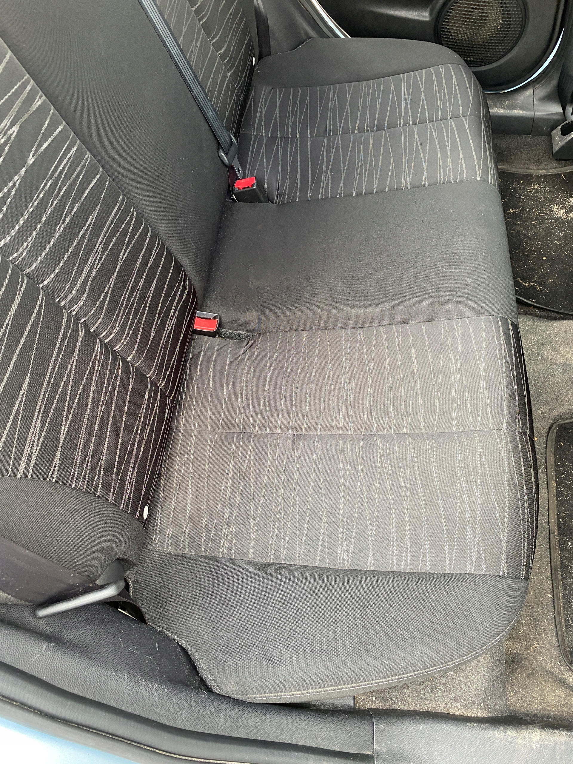 Mazda 2 II 07-15 Sitz hinten heck