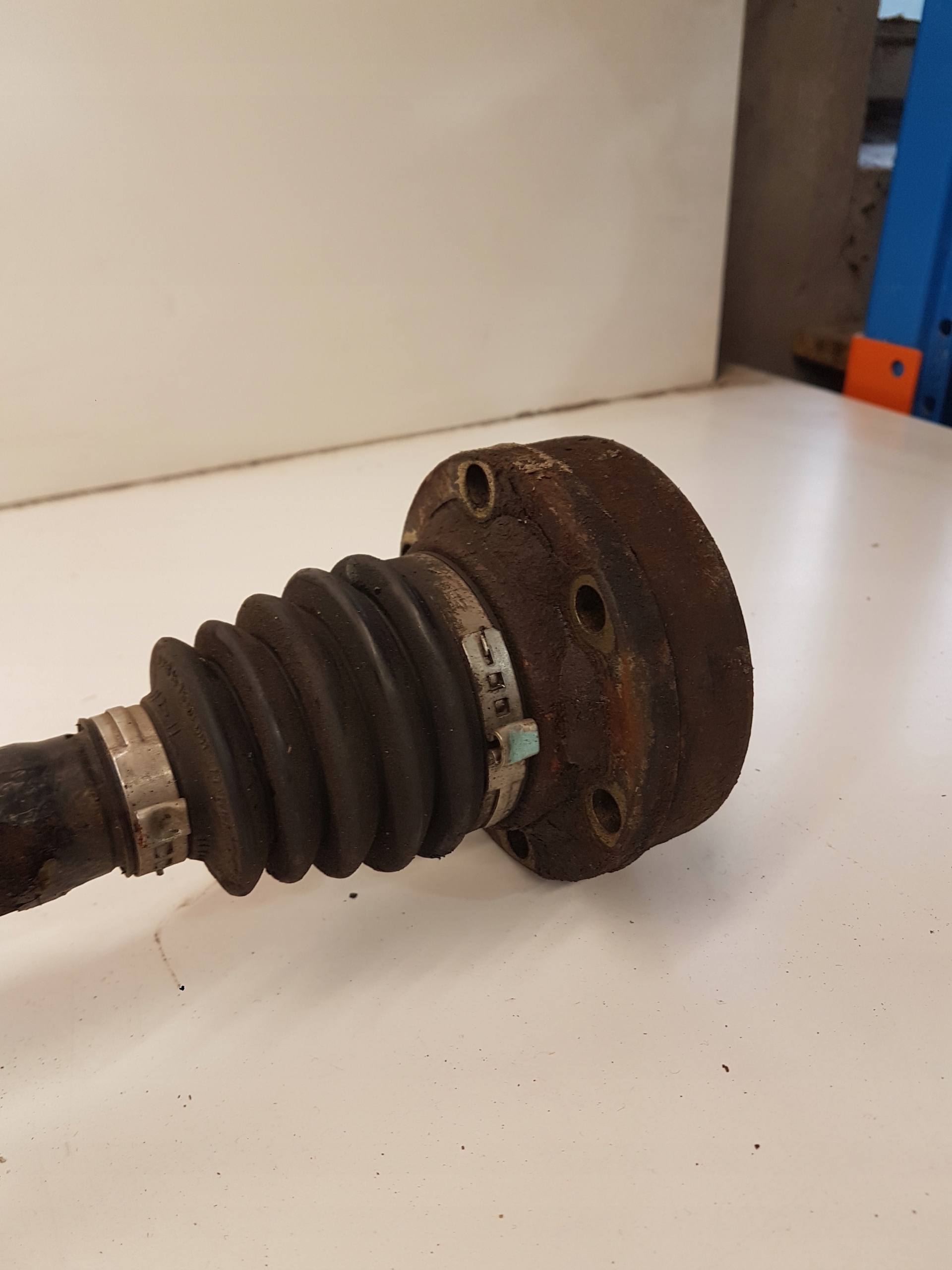 semi-axis rear part left right AUDI A8 D3 4E0501203B