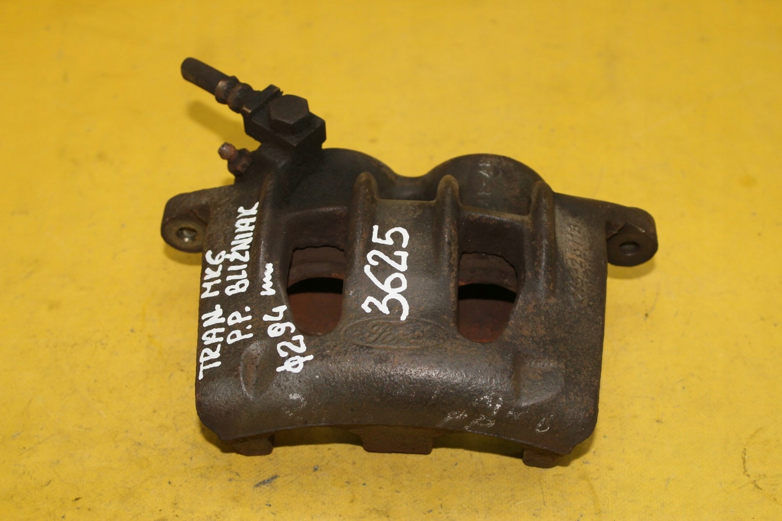 ZACISK HAMULCOWY PRAWY PRZÓD TRANSIT MK6 294MM