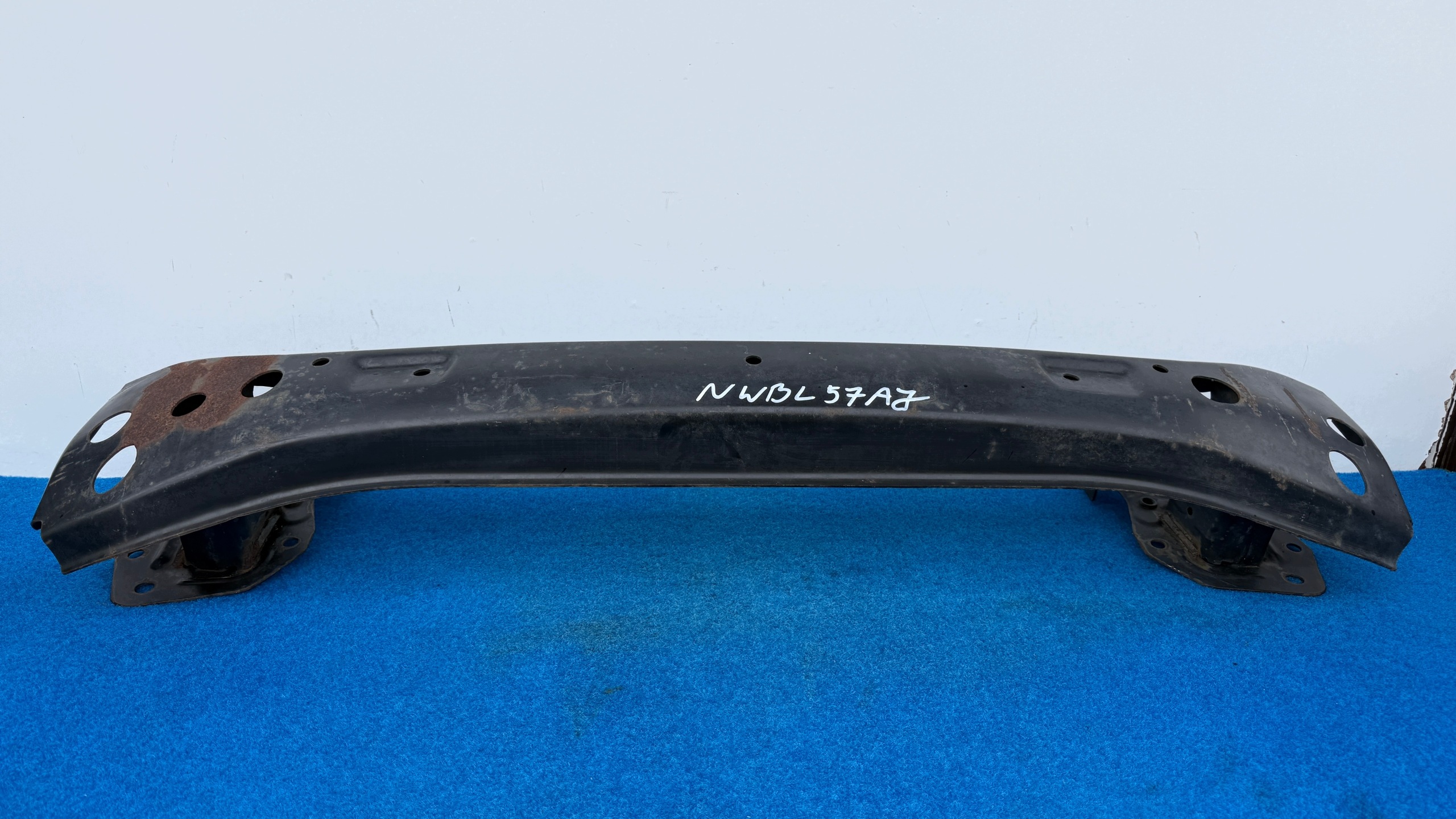 VW TRANSPORTER T5 LIFT 7E 09-15R bumper support front pillar NWBL57AJ