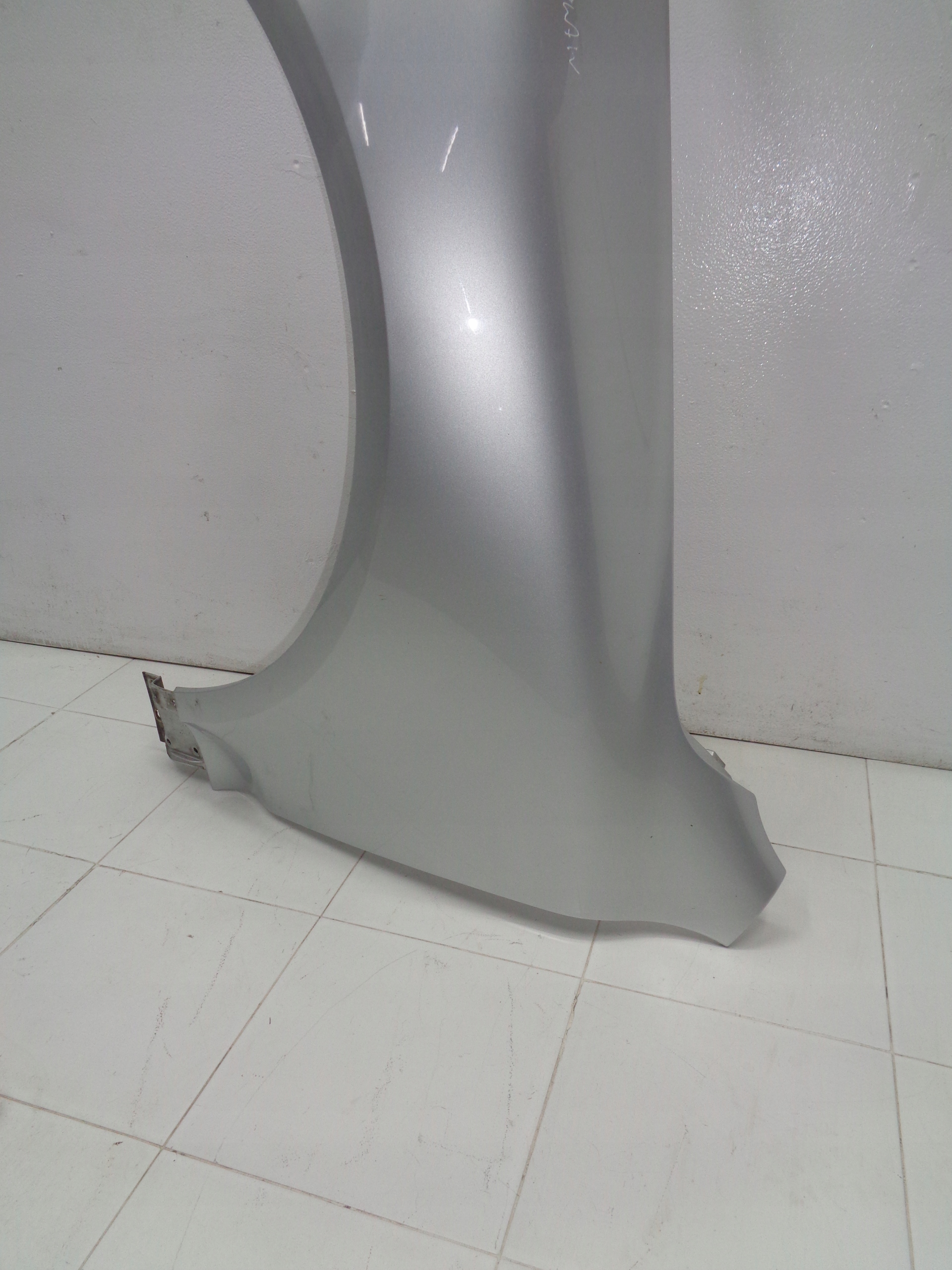 VW TOUAREG 7L fender left front LA7W 02r-06r