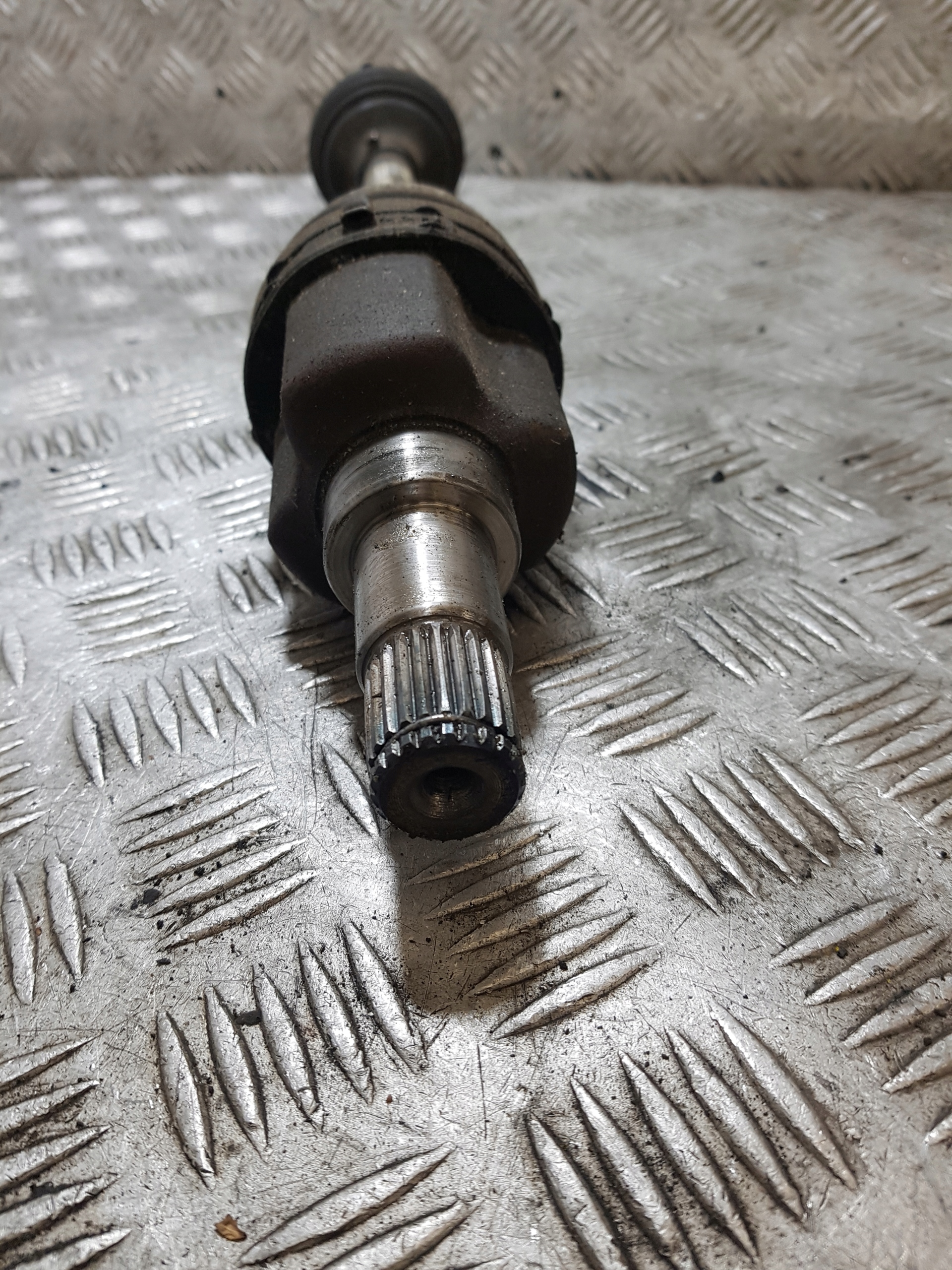semi-axis semi-axis left front FORD FIESTA MK 7 8V51-2B437-AAA
