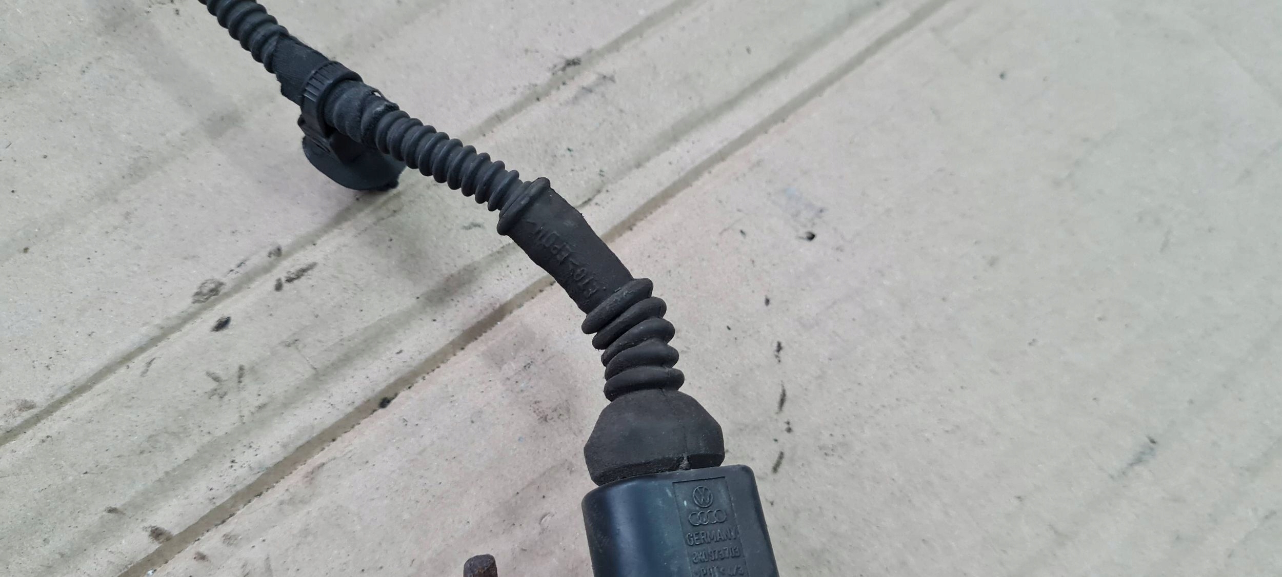 A4 B9 8W Sensor POZIOMOWANIA heck lichte 4M0907503 A5 8W