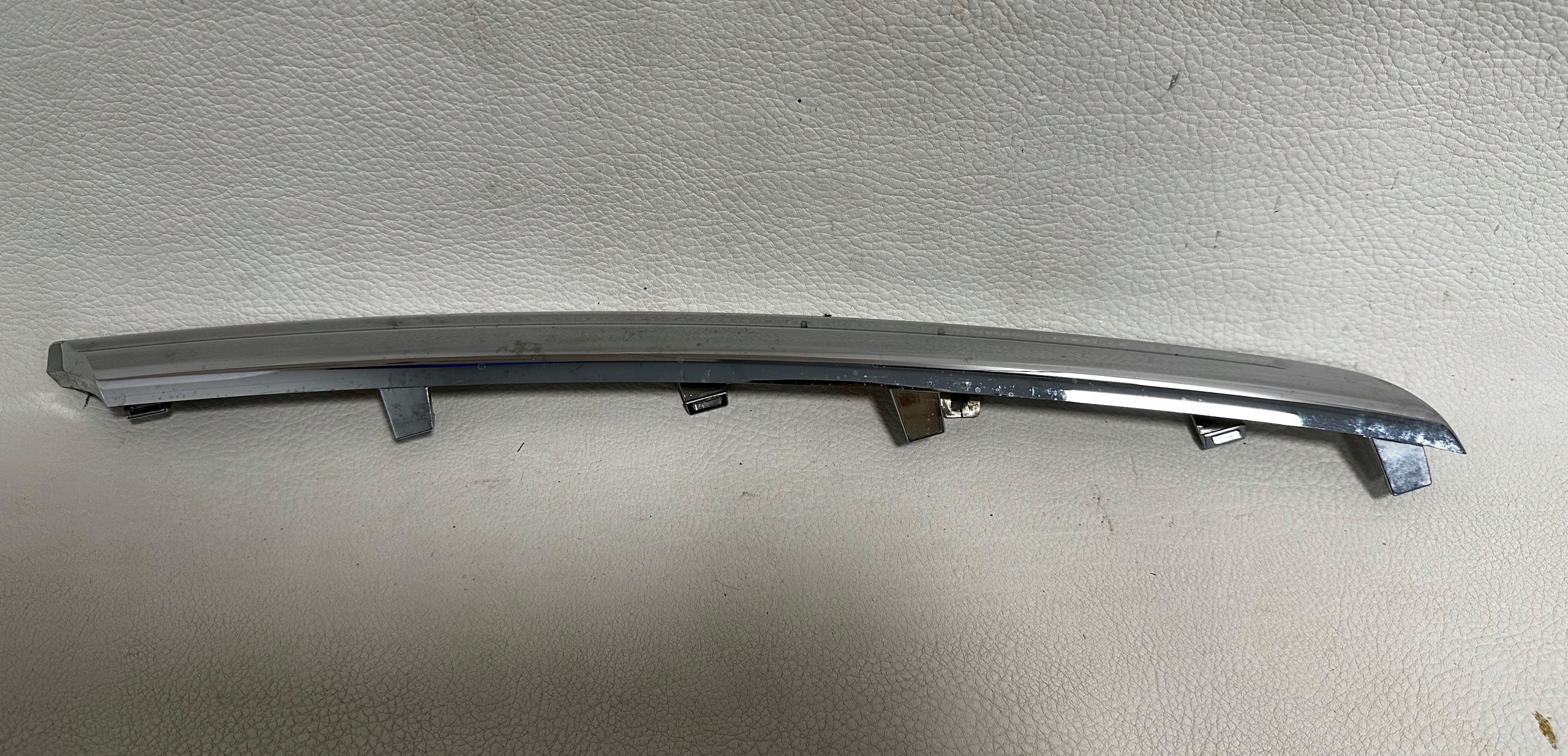 Opel Insignia chrom grilla right 22787084