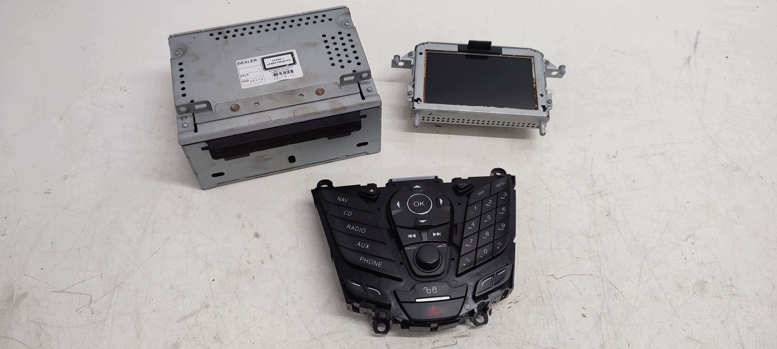 Radio displej panel Ford Focus MK3