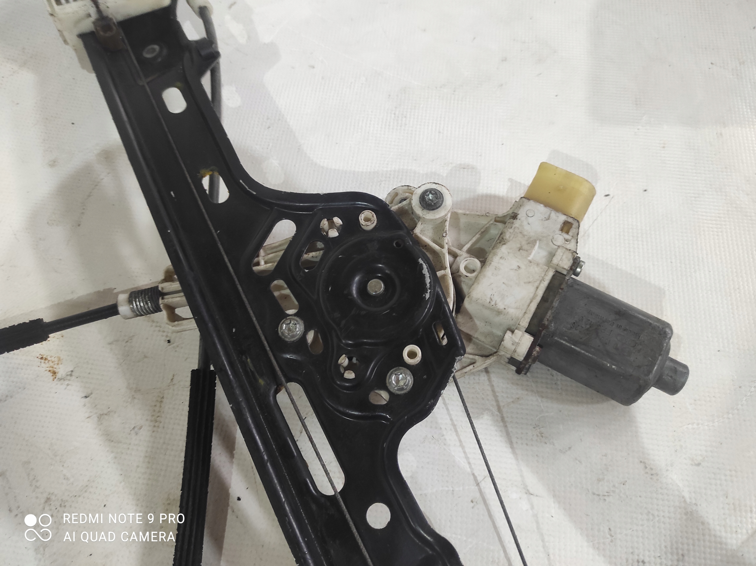 window regulator right front BMW E87
