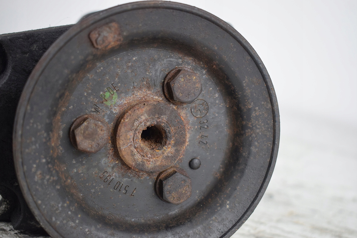 Pompa servosterzo RANGE ROVER III L322 6756576