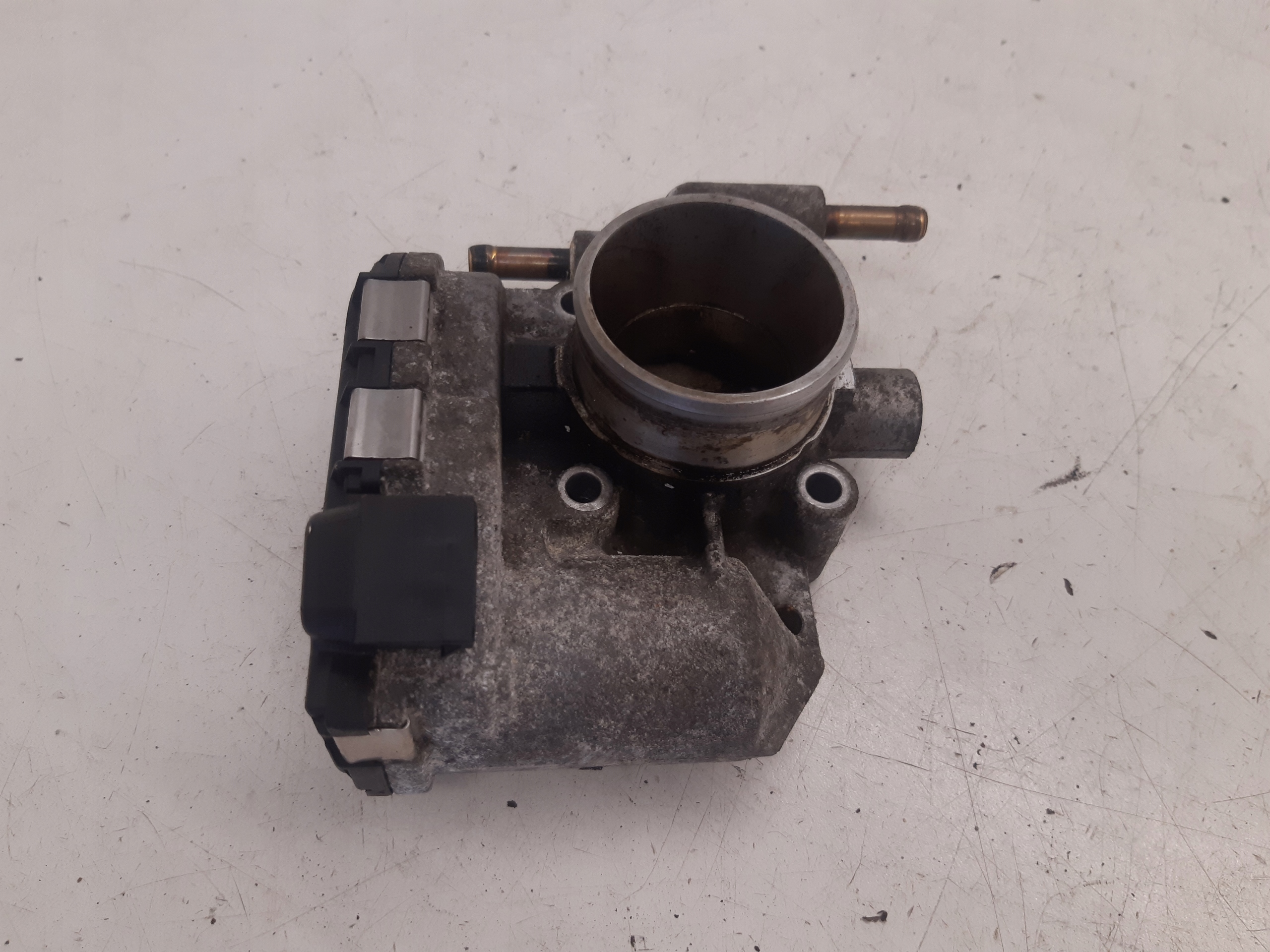 valvola a farfalla 24420536 Opel Corsa D 1,2 16V
