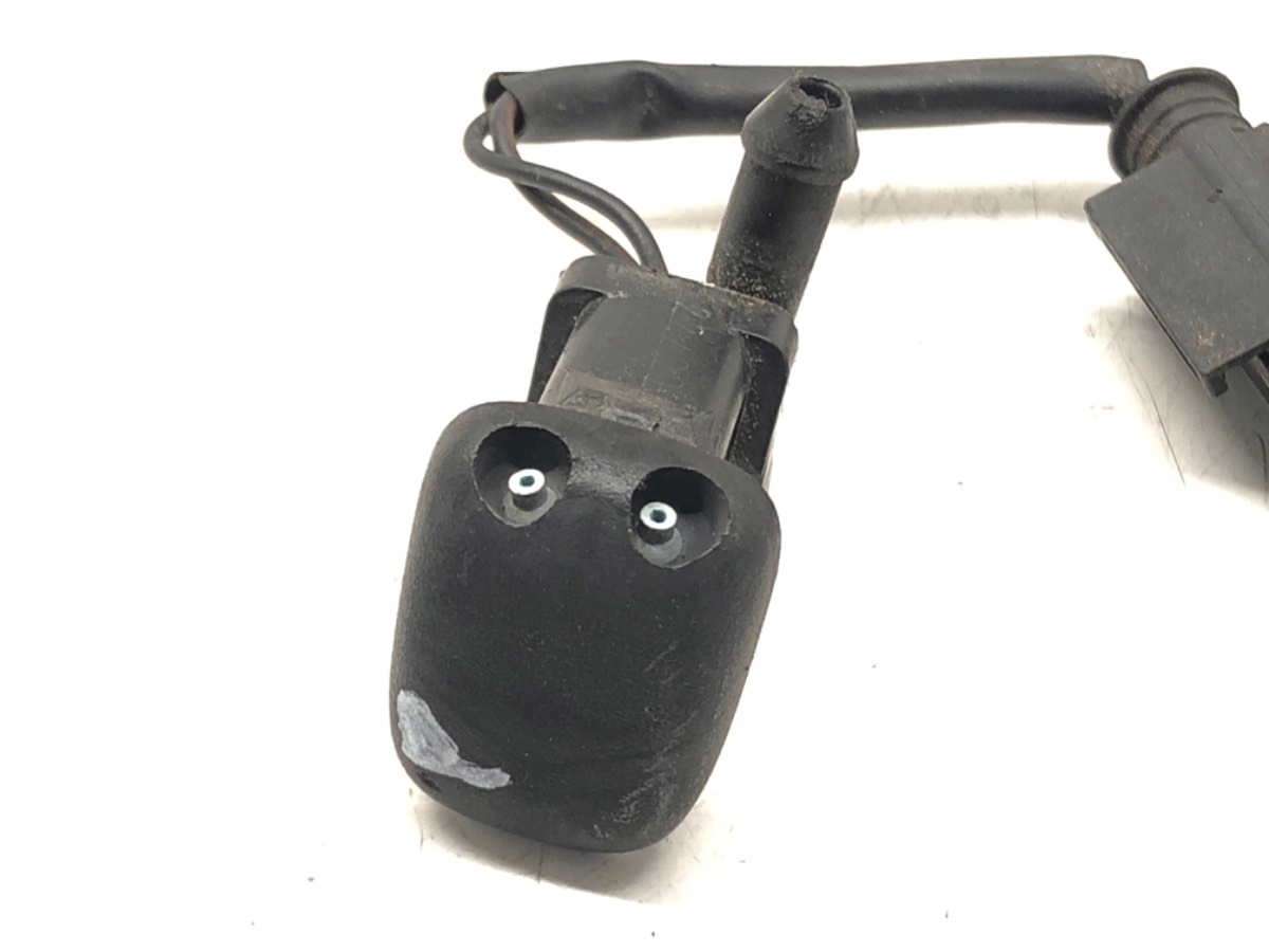 DYSZE SPRYSKIWACZY BMW E39 95-03 Typ samochodu Samochody osobowe