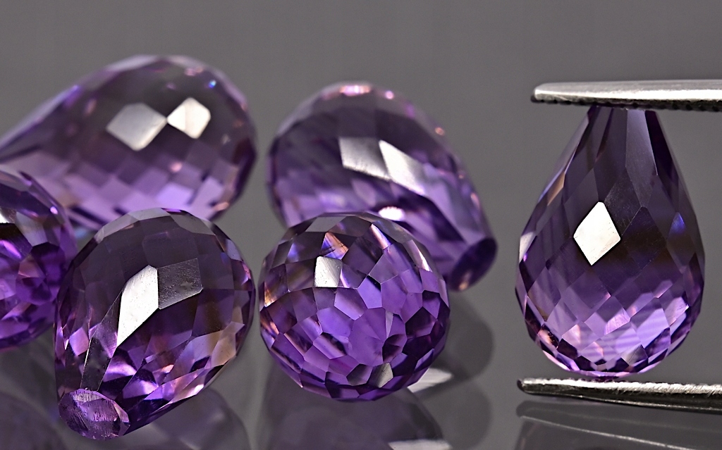 Ametyst fazetovaný sopel 10x7 mm