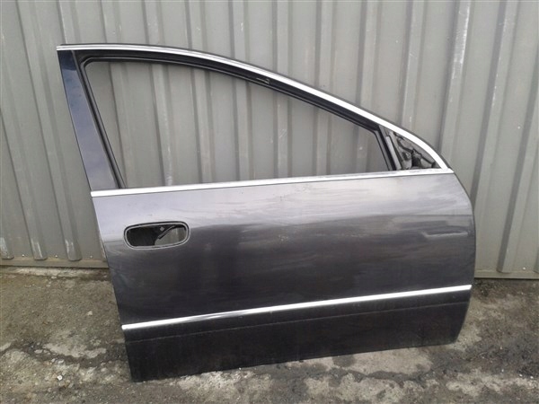 DRZWI PRAWE PRZEDNIE PRAWY PRZOD PEUGEOT 607 EYJC