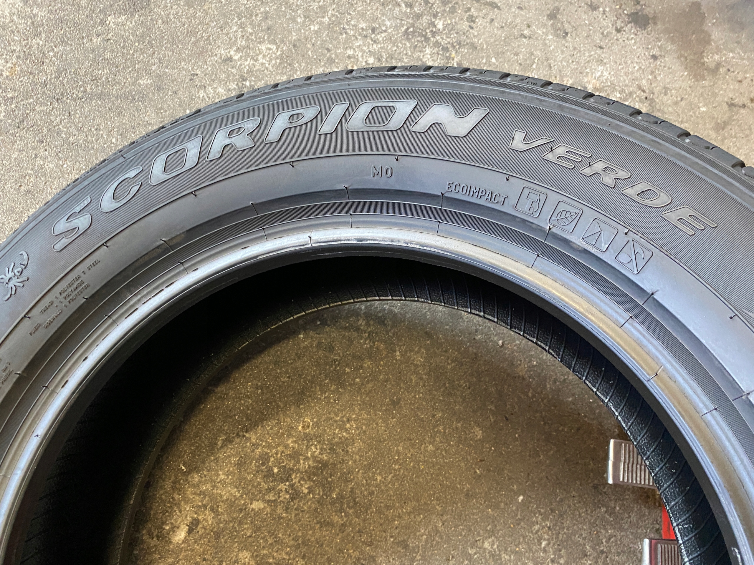 gomma 215/65R17 99V Pirelli Scorpion Verde 7mm 2023r