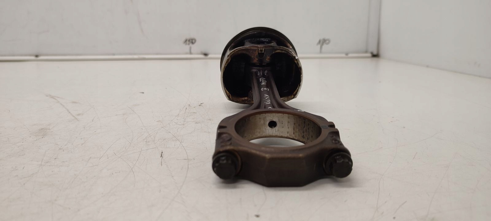 piston connecting rod Seat Leon II LIFT 1,4 TSI