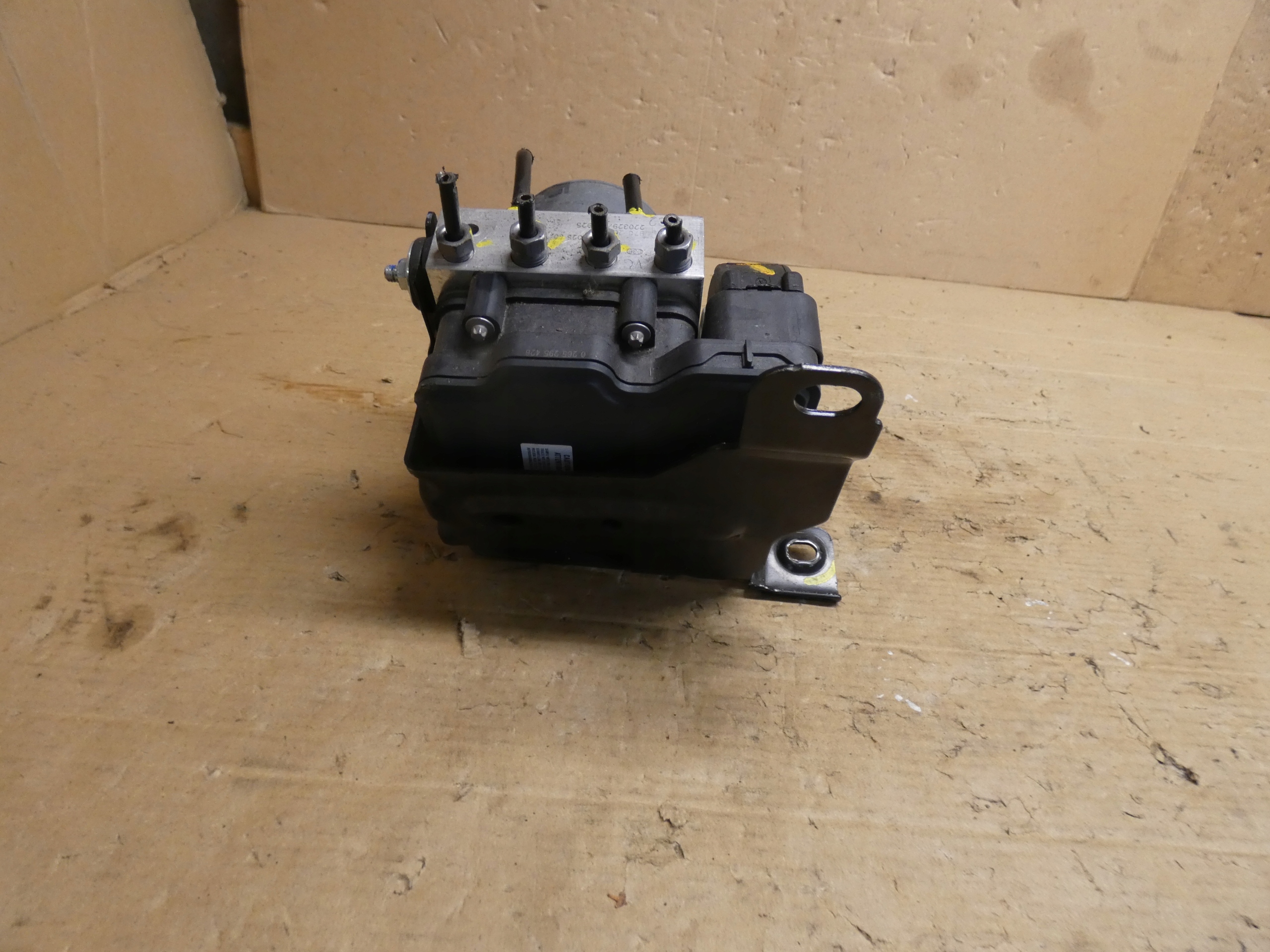 Peugeot 308T10 1.2 THP Pompa ABS 9848024980