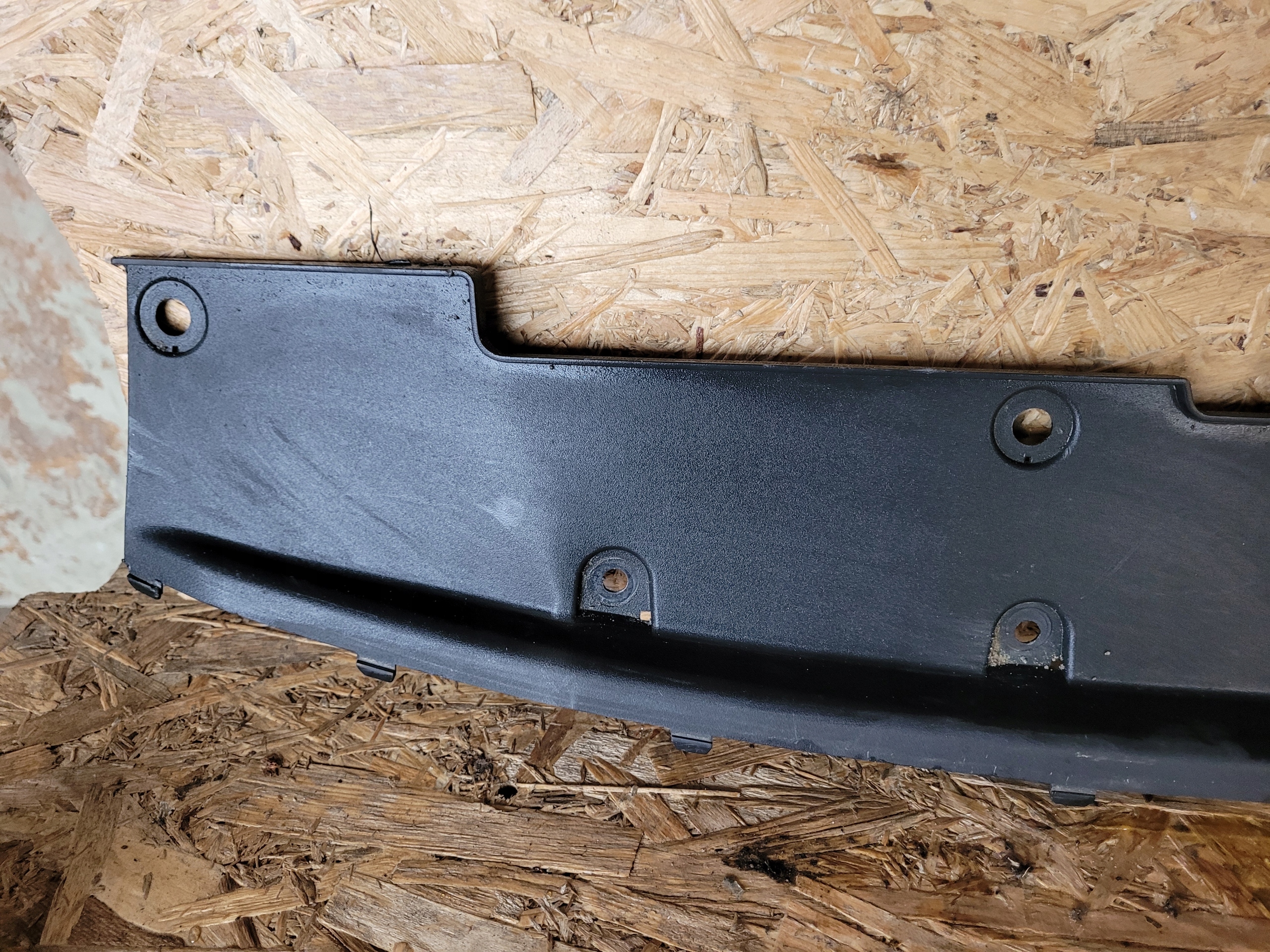 cover covering front MG ZS 10632955
