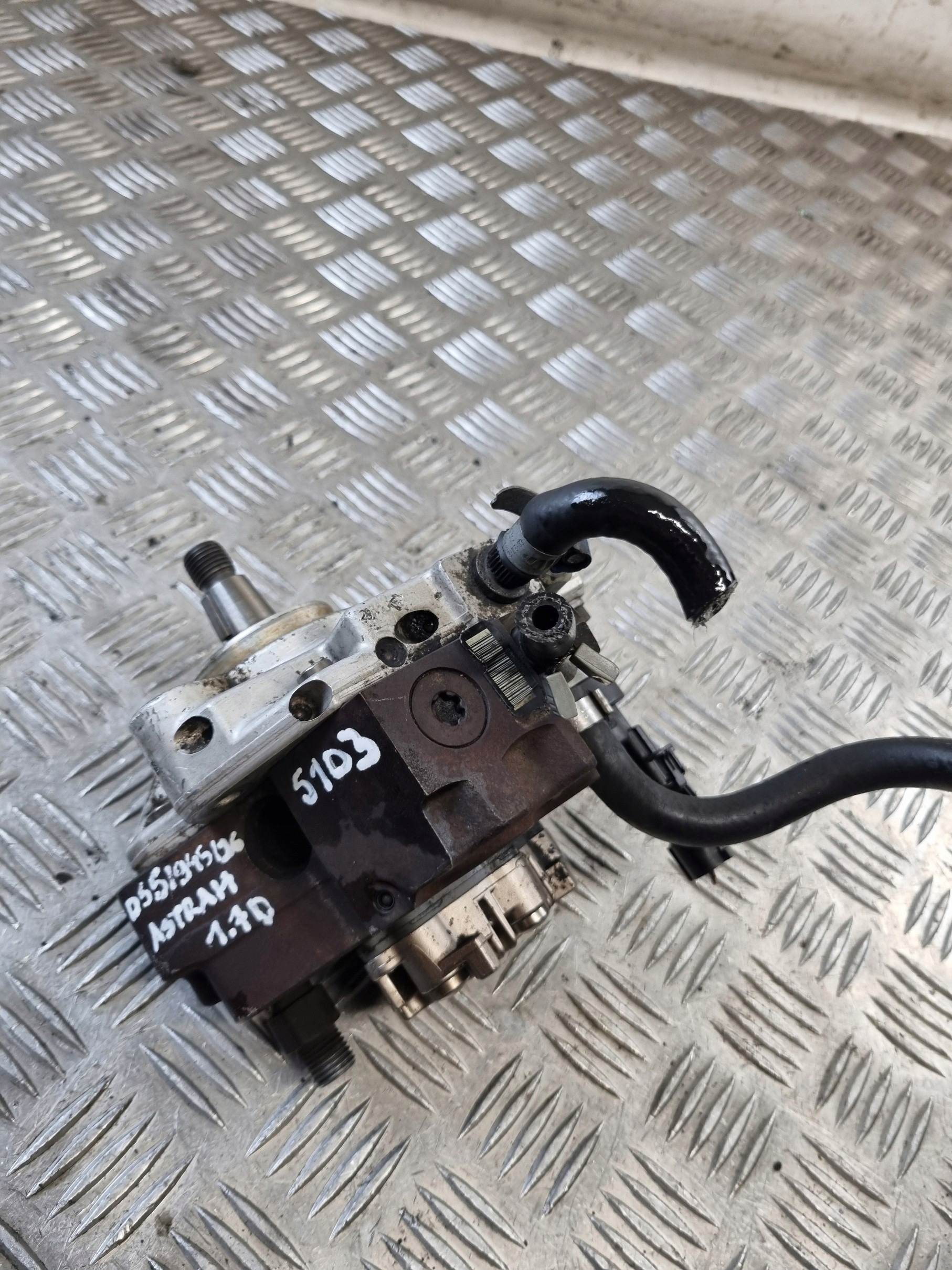Einspritzpumpe OPEL ASTRA H 1.7 D