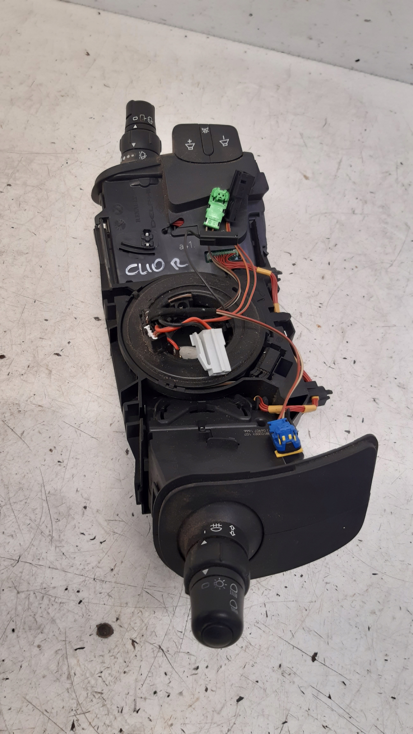 Commodo essuie glace 7701057095 Renault Clio III