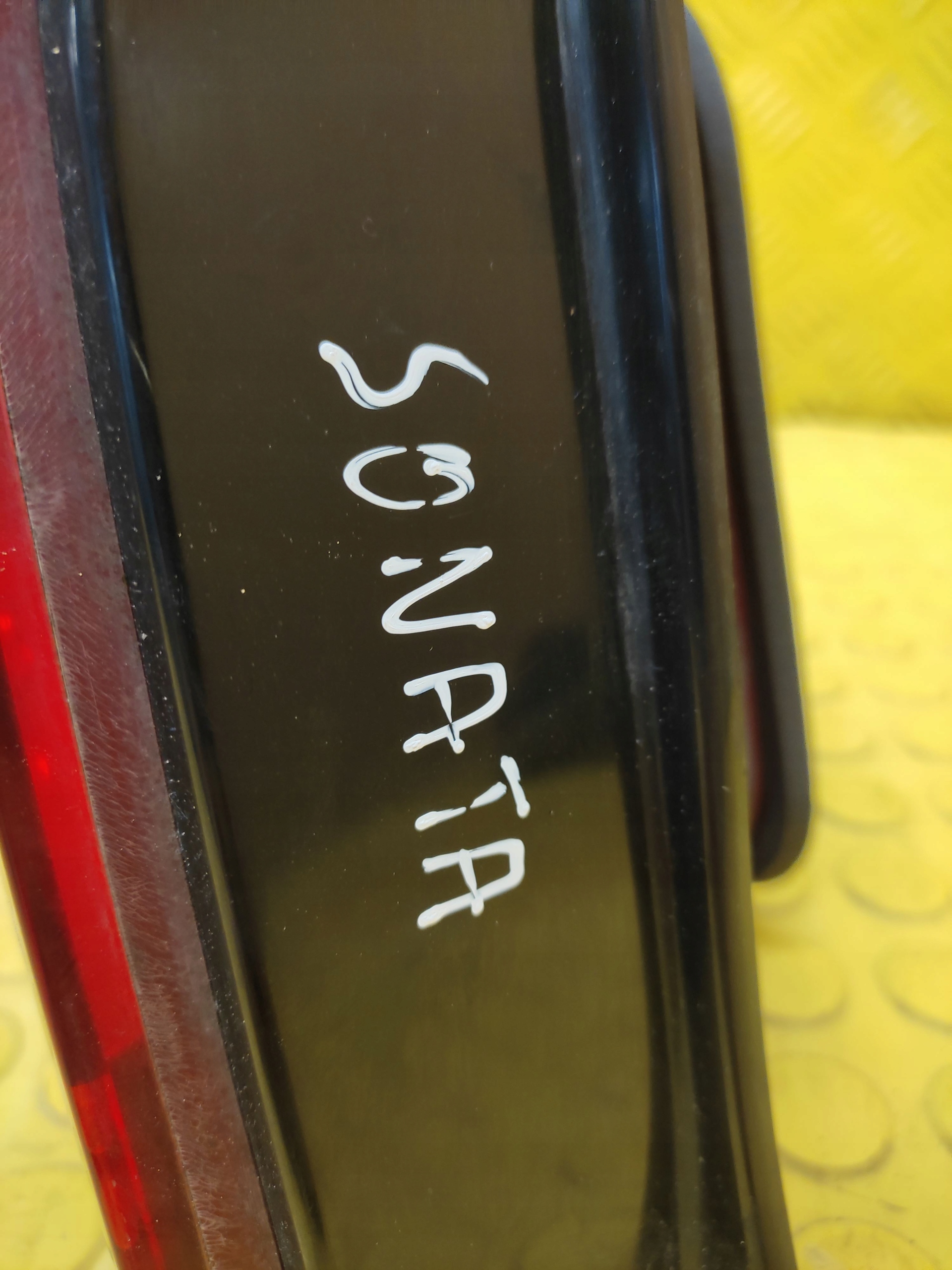 HYUNDAI SONATA III light left rear part
