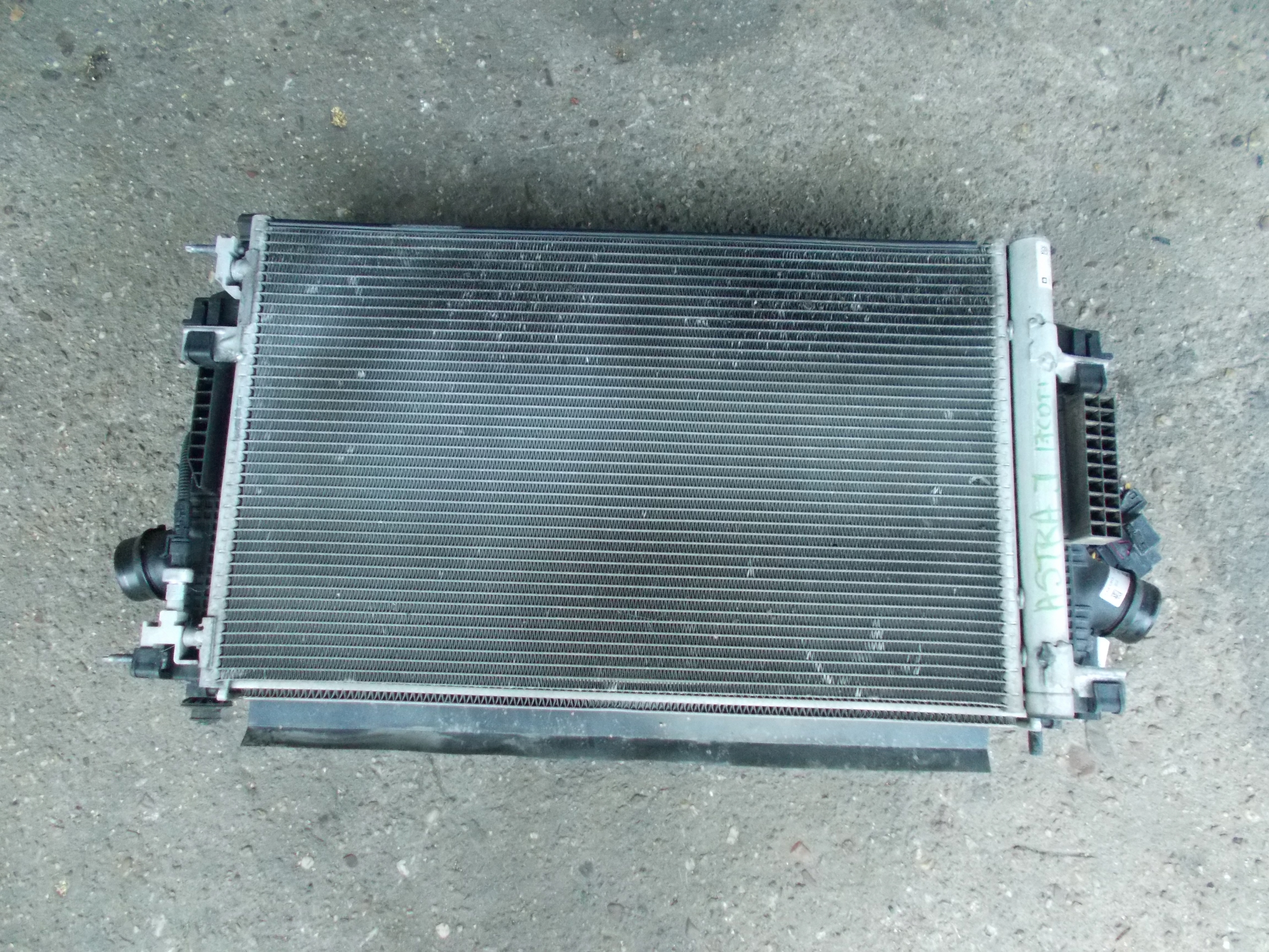 OPEL ASTRA J 1.7 CDTI 14R radiator complete 13377763 13267647