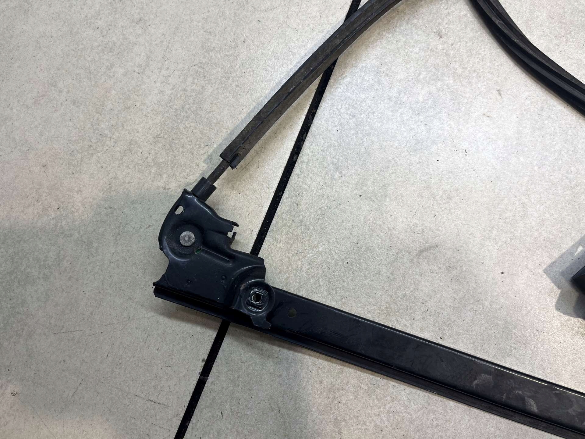 window regulator left PZOD GALAXY 1.9 TDI FL TR37M3959801