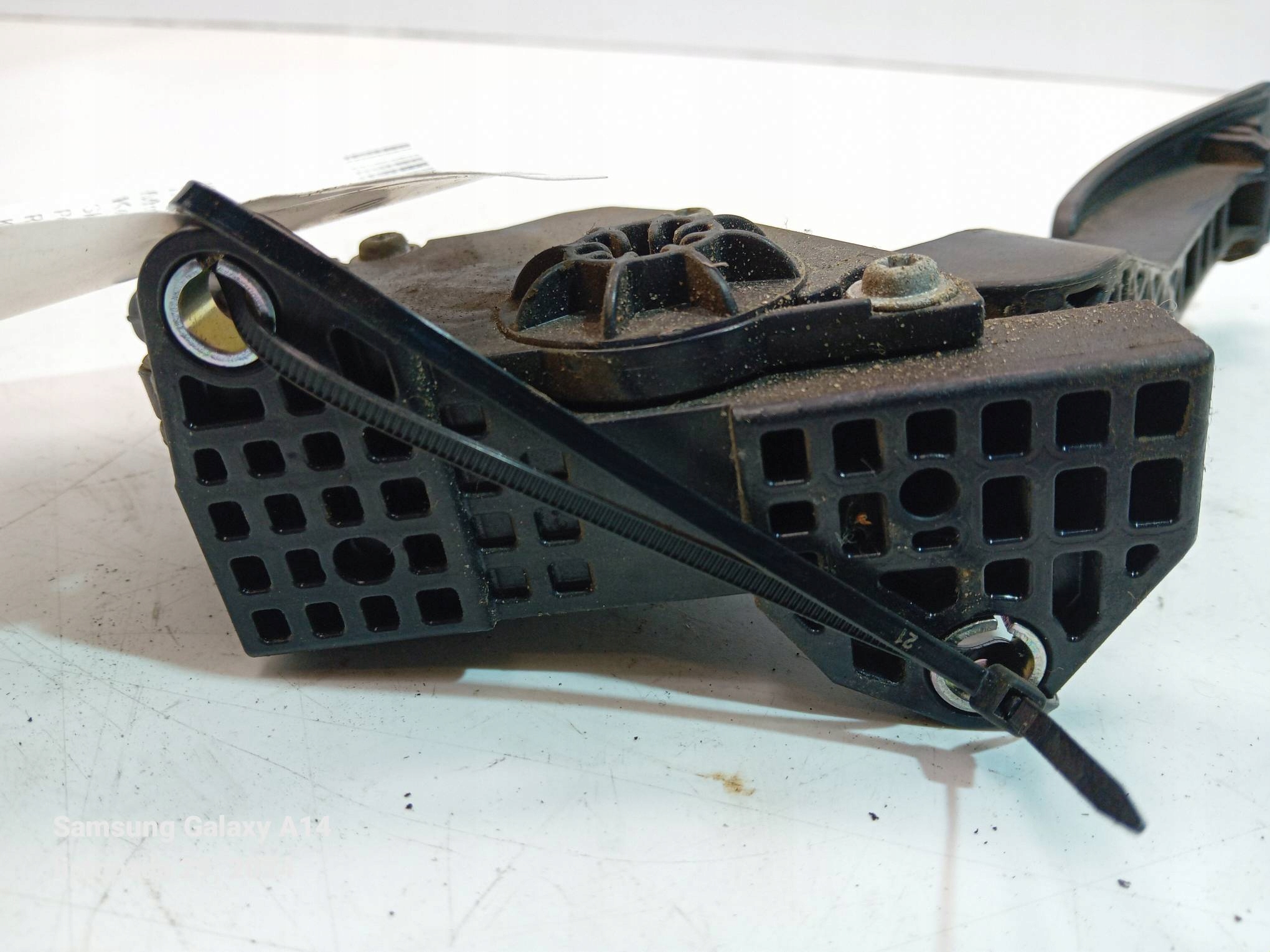 PEDAL potentiometer Gas 2.0 D SUBARU OUTBACK D