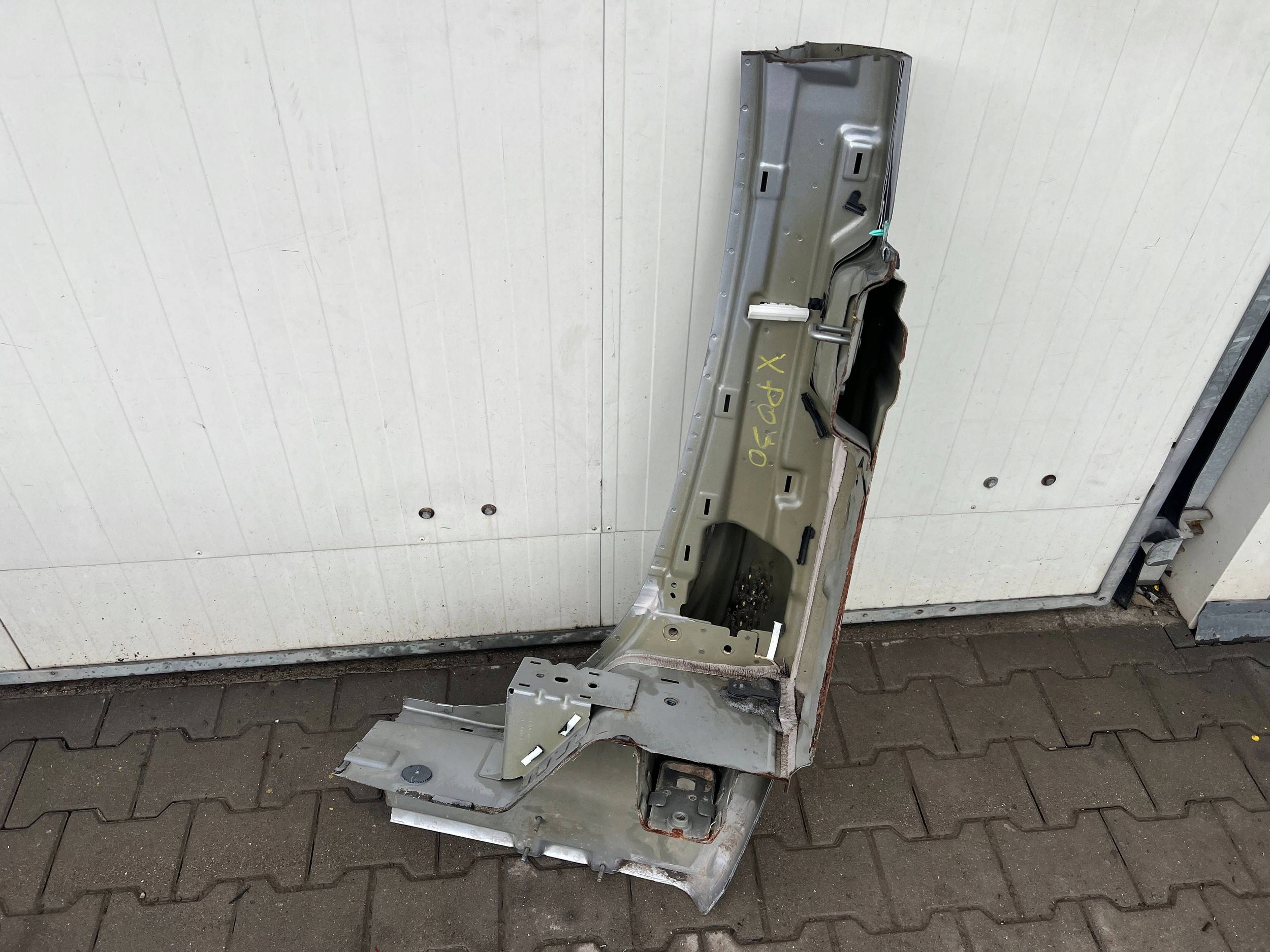quarter rear corner paka threshold Dodge Ram 1500 2019+