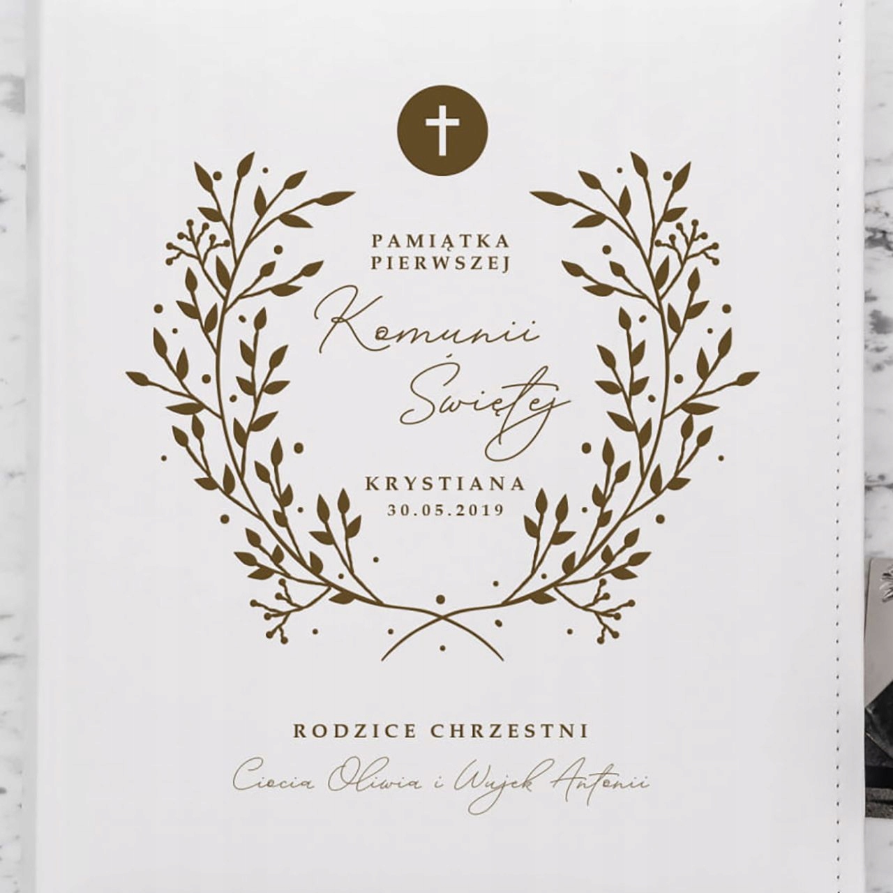Personalizowany ALBUM NA KOMUNIĘ od chrzestnej