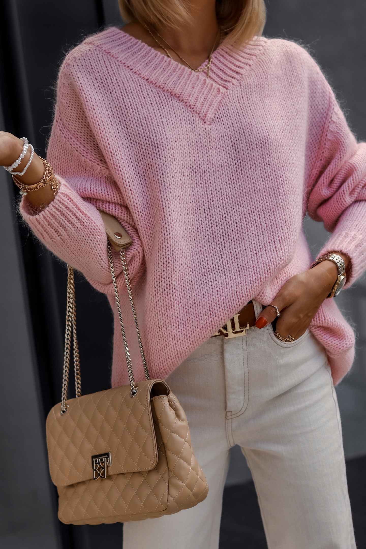 

Sweter Wełniany Moher Różowy Premium V-dekolt