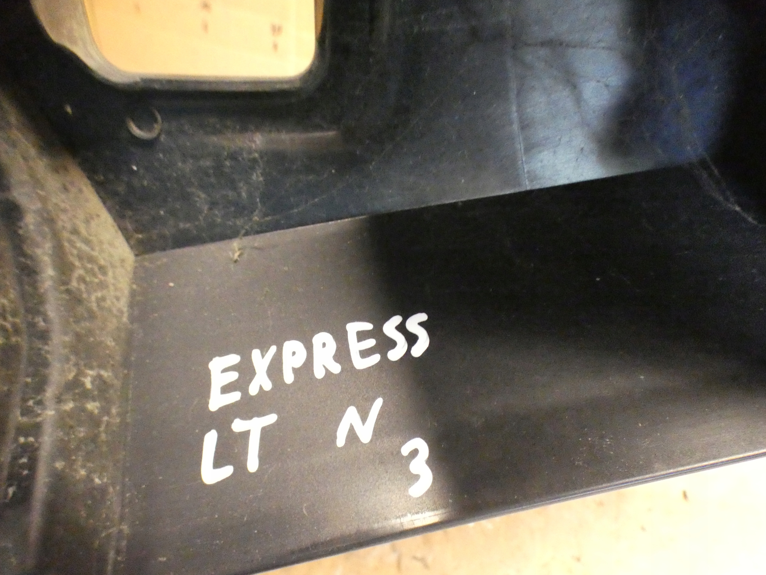 cover corner lights left rear part RENAULT EXPRESS II 2