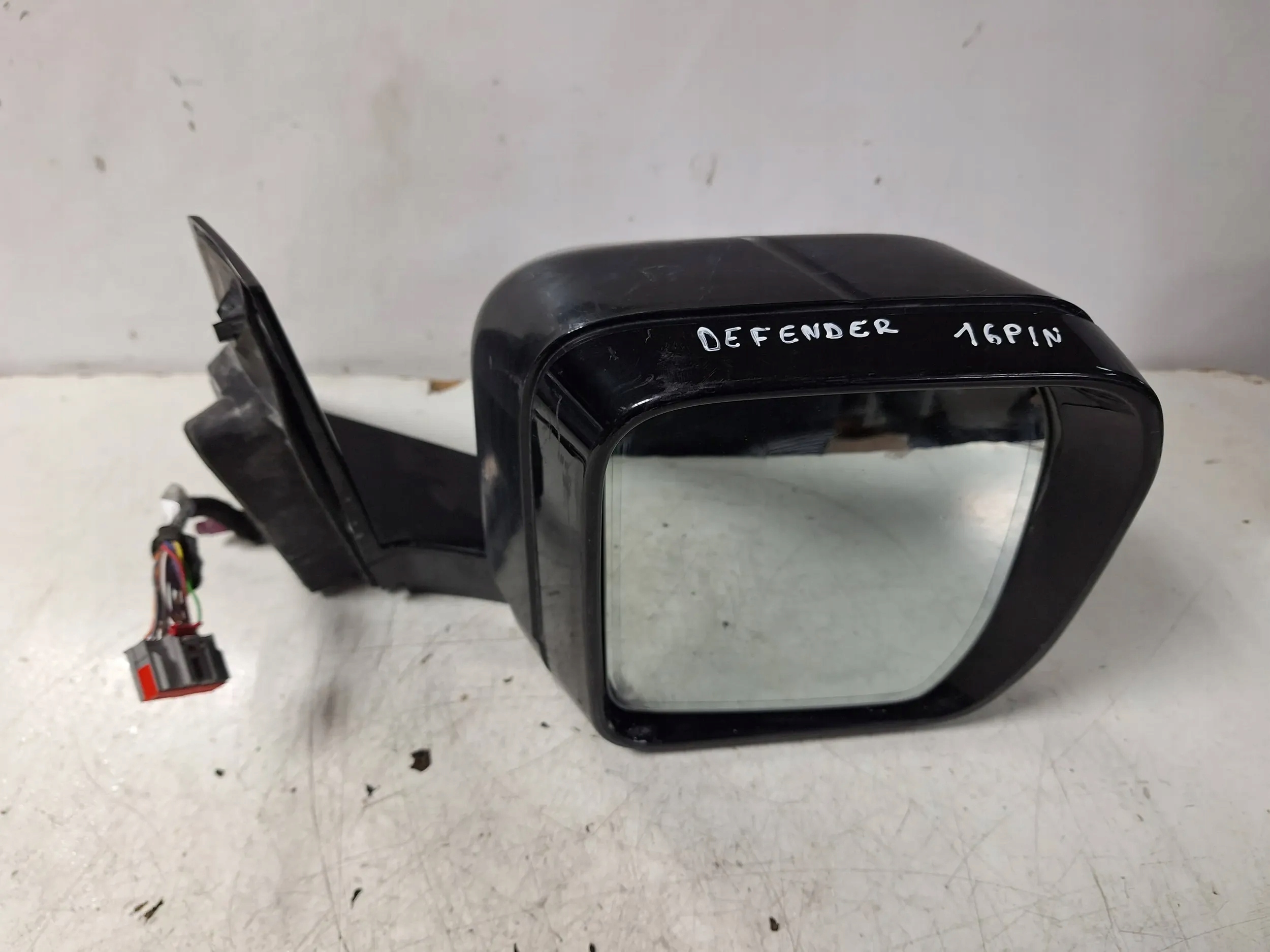 mirror right Land Rover Defender II L633 19- 16PIN