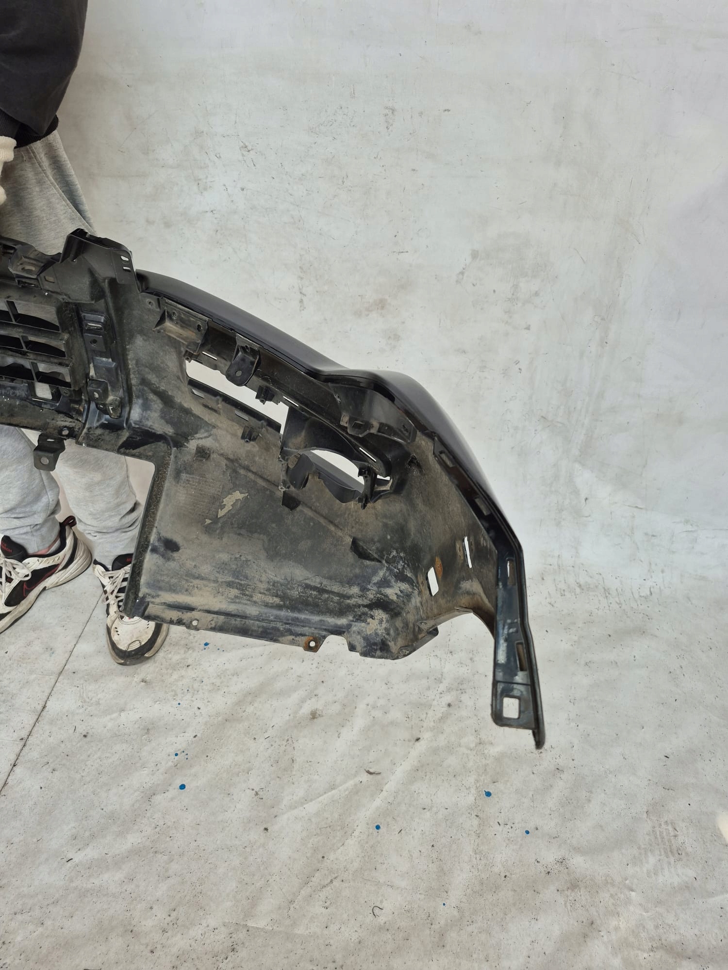 MITSUBISHI PAJERO IV 4 LIFT 15-18 bumper front front 6400G152ZZ