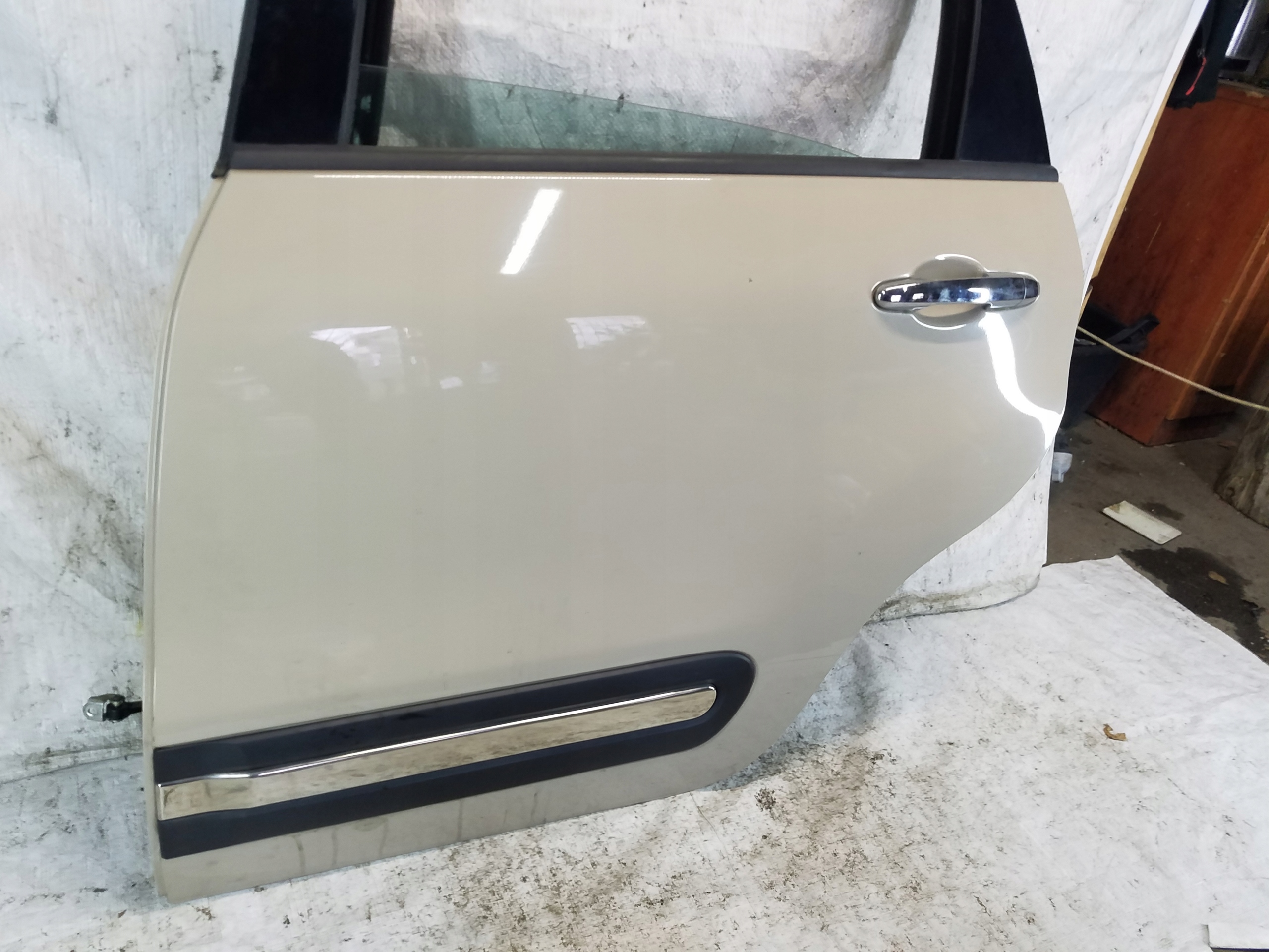 дверь задняя правая FIAT 500L маркировка 231/B