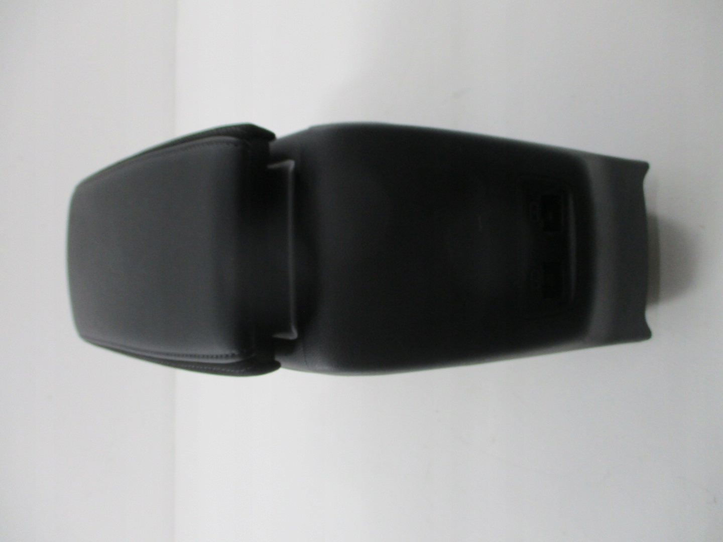 Armlehne tunel peugeot 2008