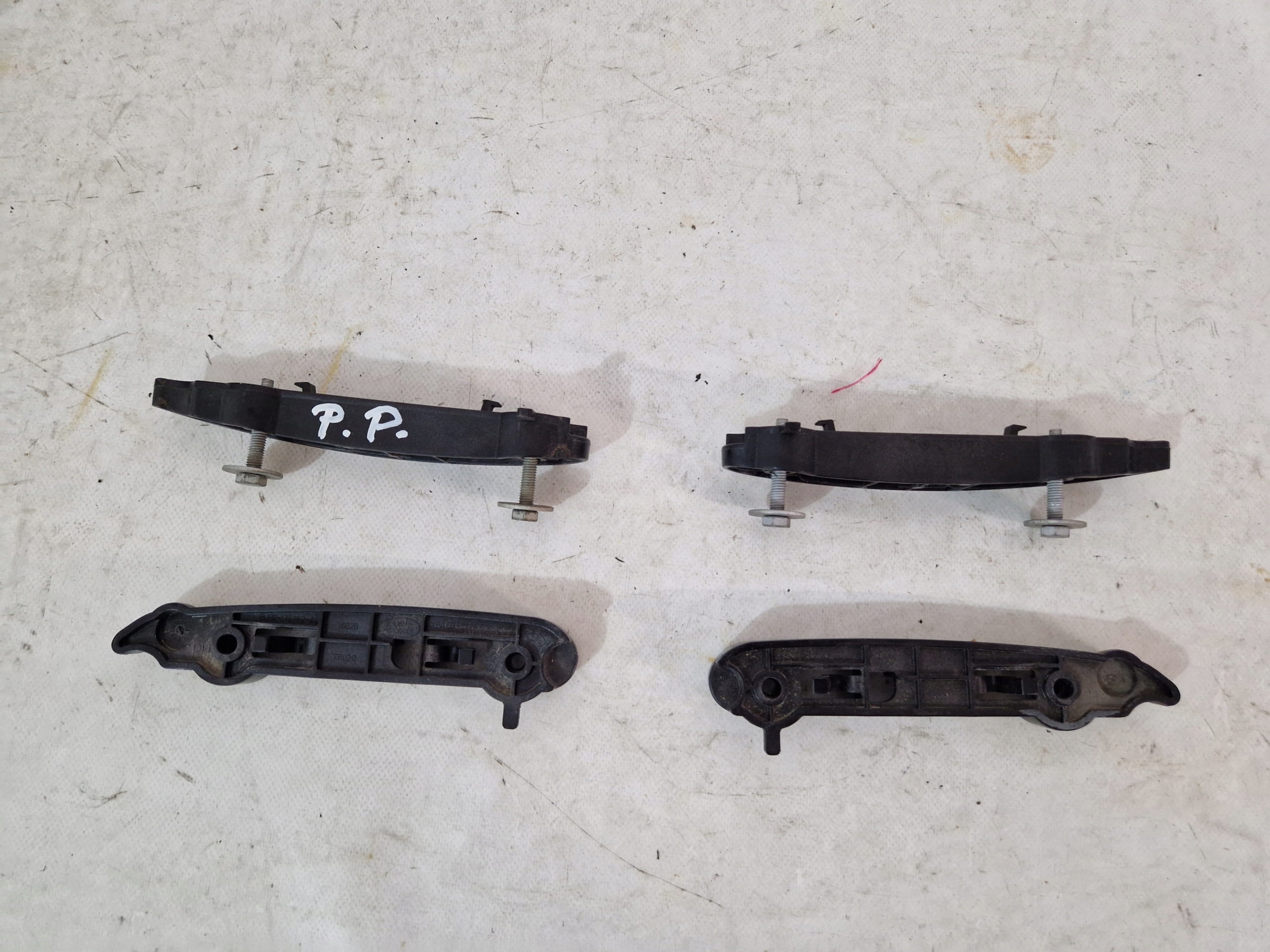 RANGE ROVER EVOQUE bumper bracket right left front