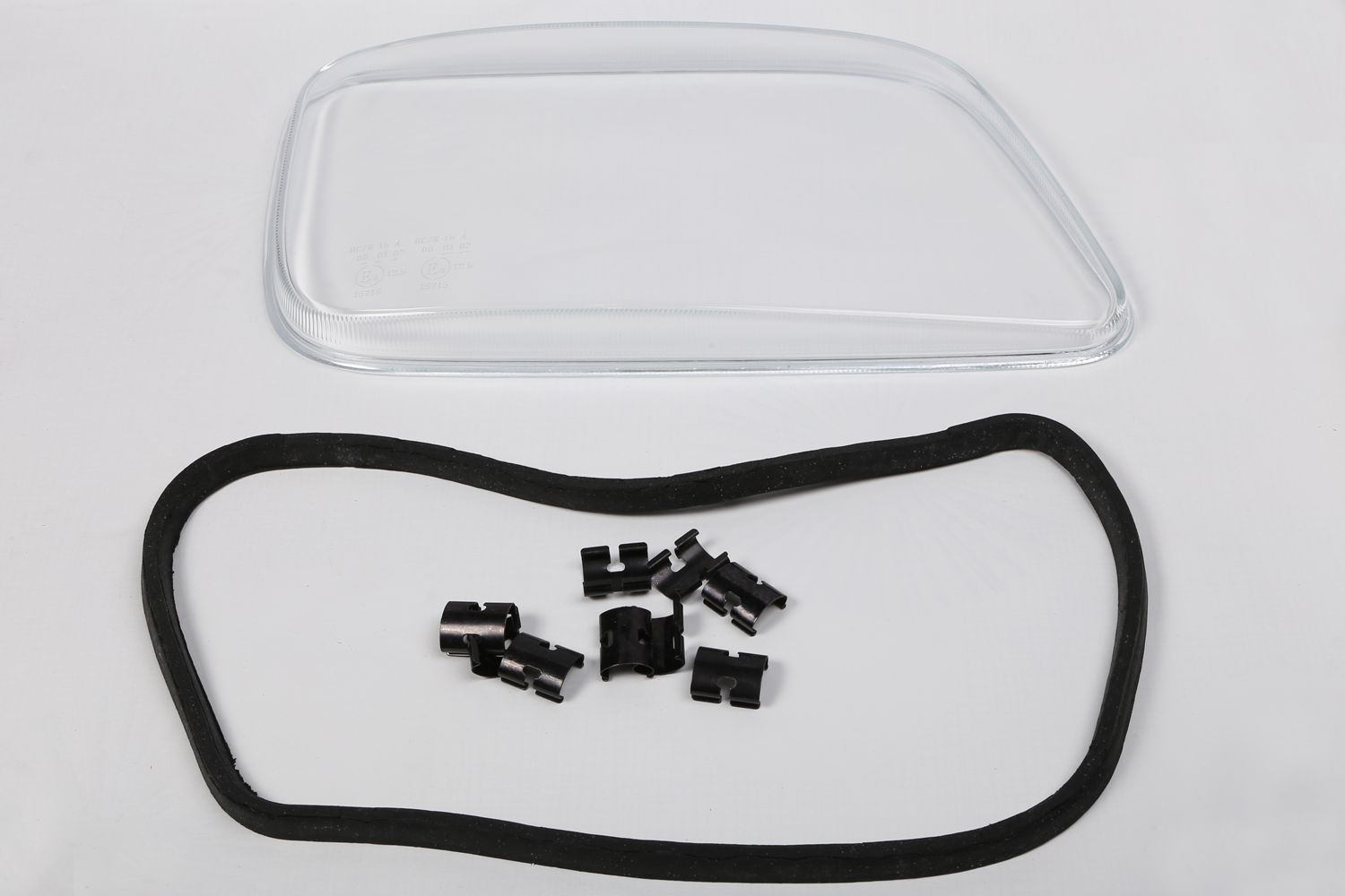 88-01025-SX - Стекло абажур фары MB Actros / Axor BM 943