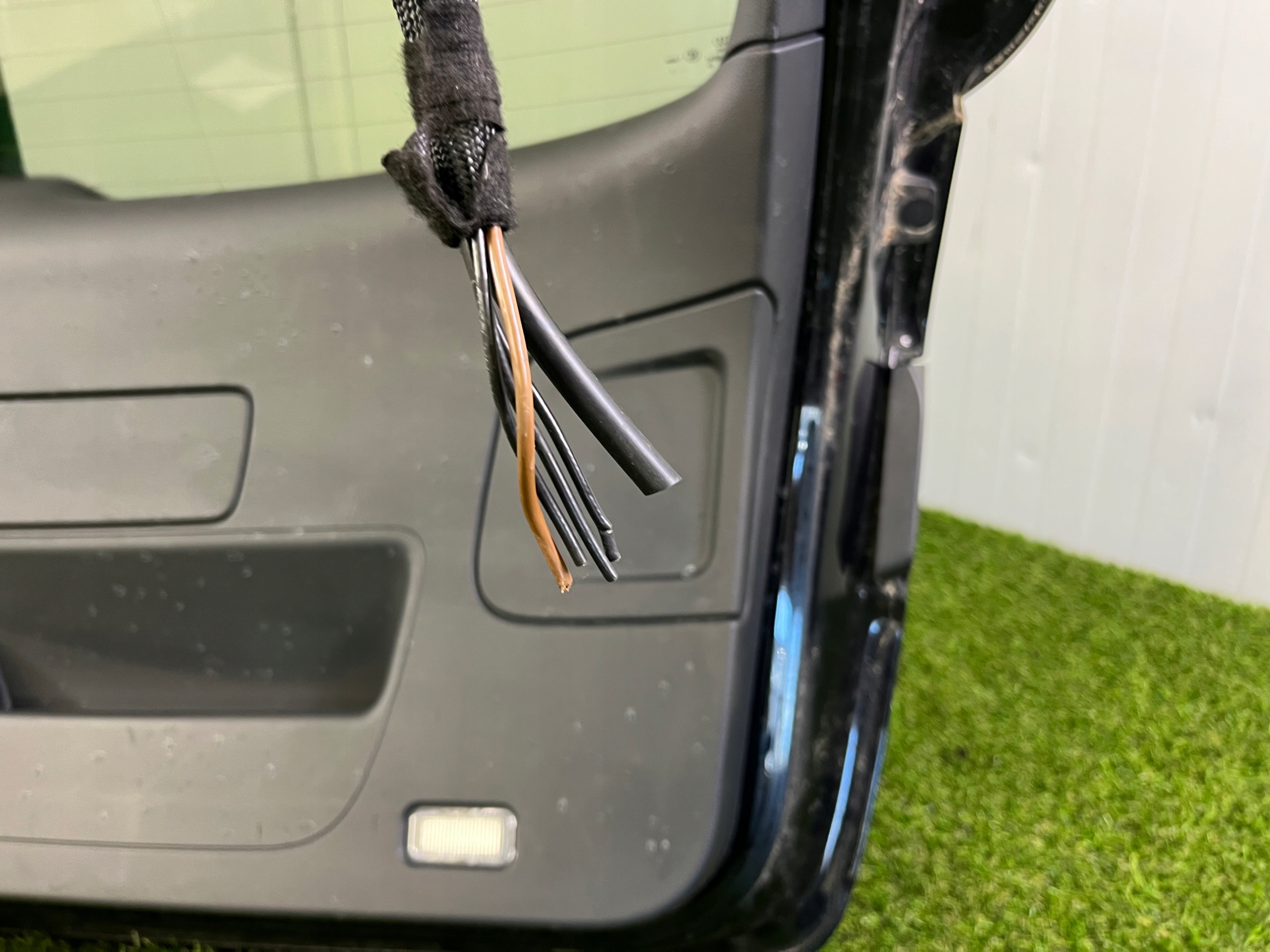 boot doors rear part AUDI A6-C7 LY9B DO ZALOZENIA!!