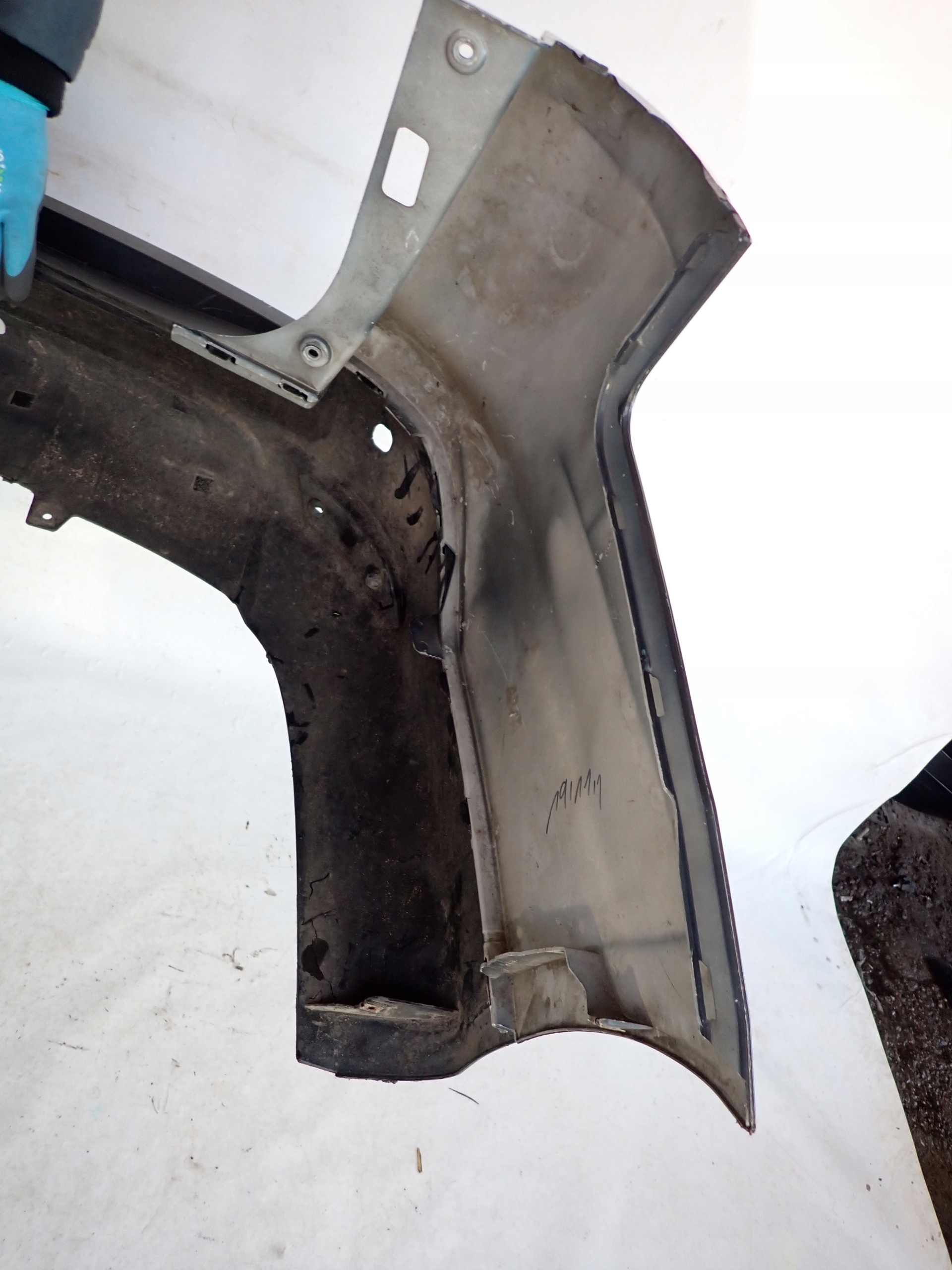 FORD FOCUS MK3 11-18 KOMBI bumper rear part rear 4PDC