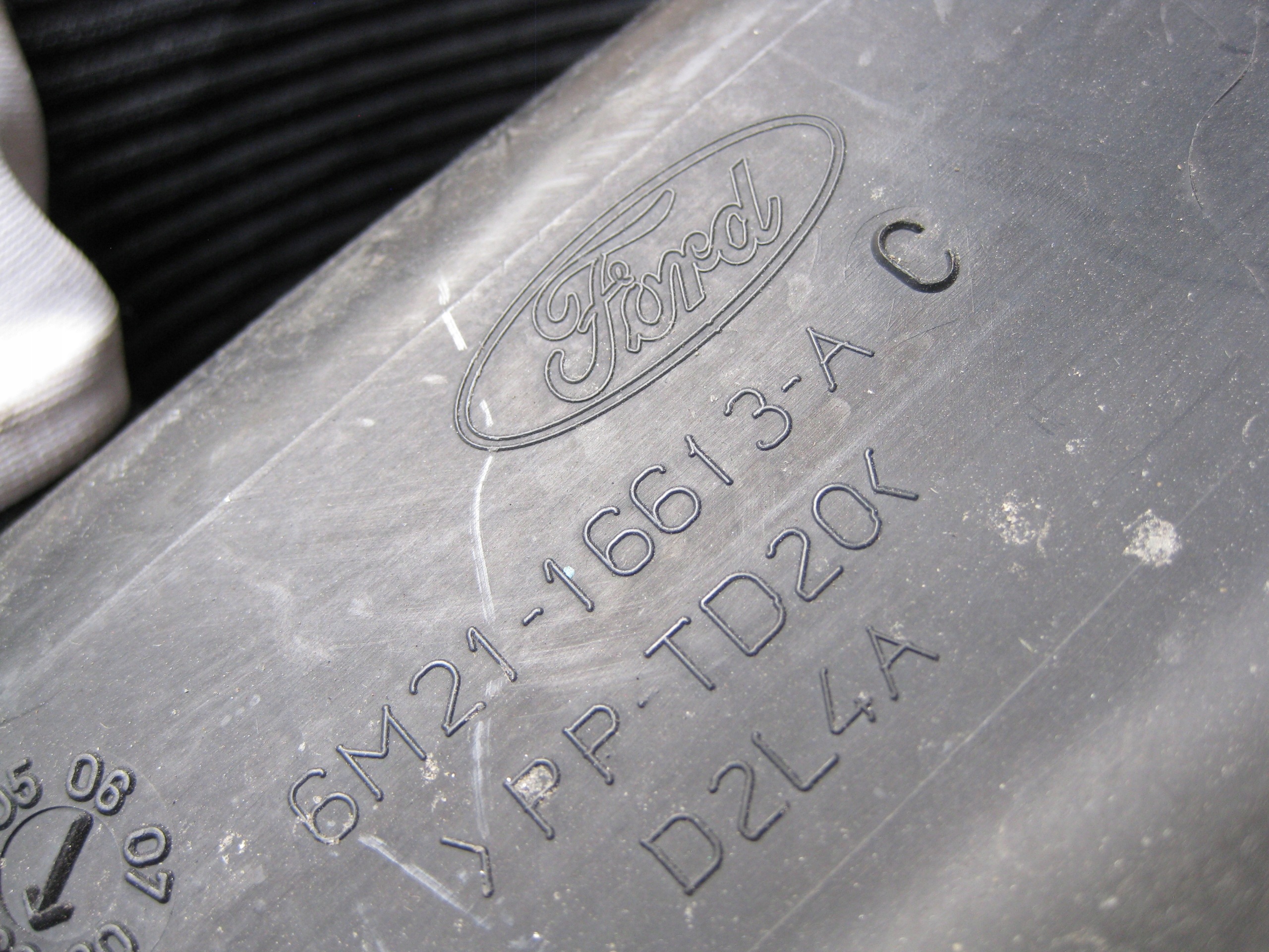 FORD S-MAX kryt čela předního 6M21-16613-A