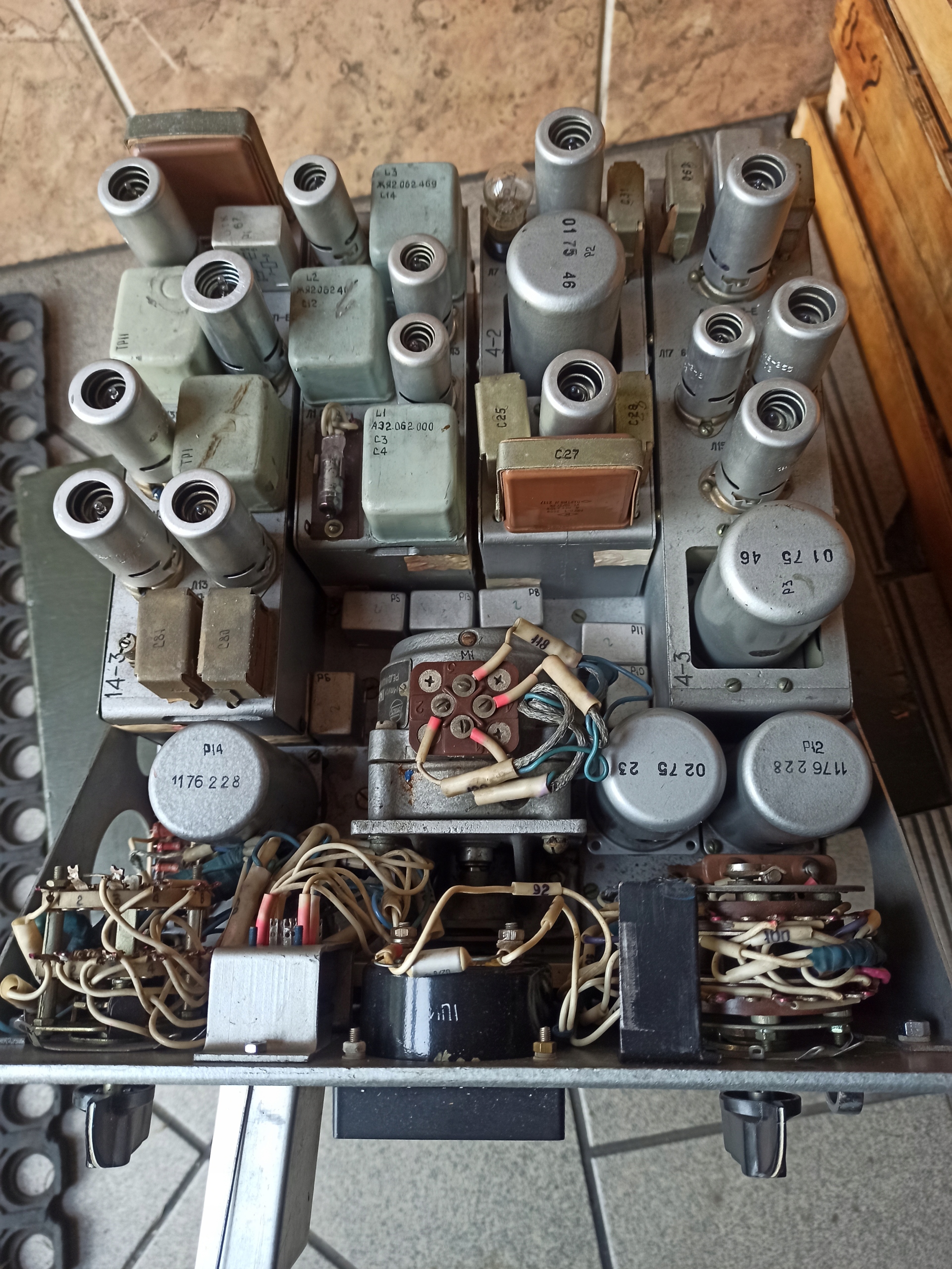 Moduł generator odbiornik sygnałowy rosyjski sterowniczy Radiostacja Marka Inna