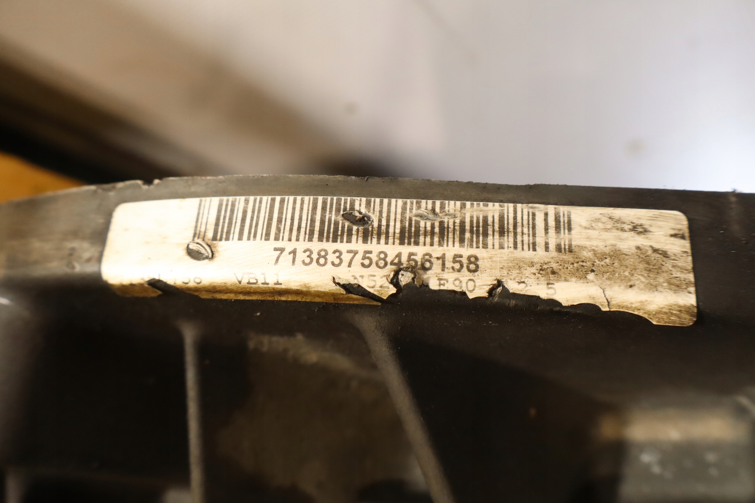 BLOK SILNIKA BMW 3 320I E91 2.5 Typ silnika Benzyna