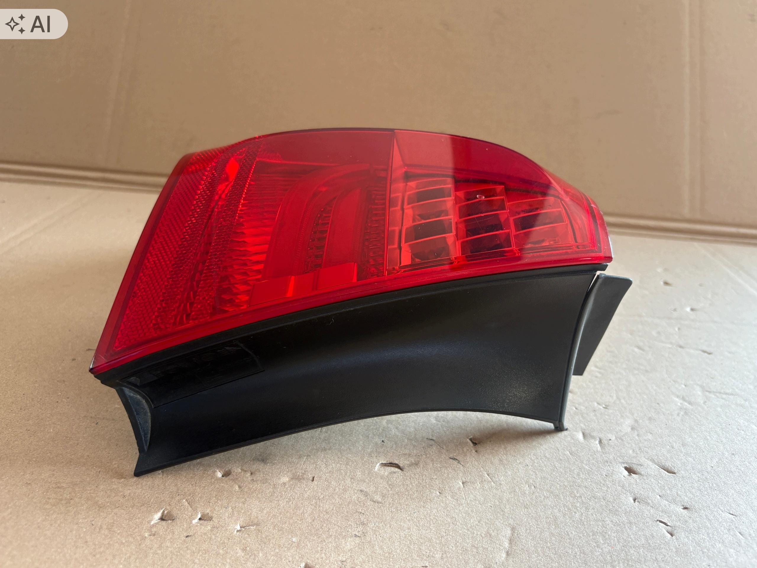 BMW E91 light rear left W fender 4871737
