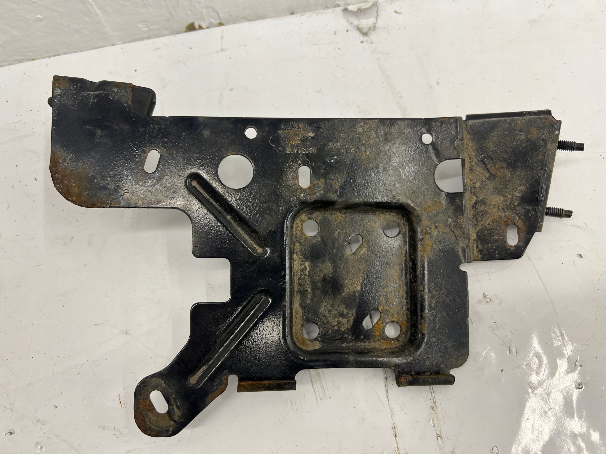 console bracket LEWEJ PODLUZNICY PEUGEOT 308 T9 98031492