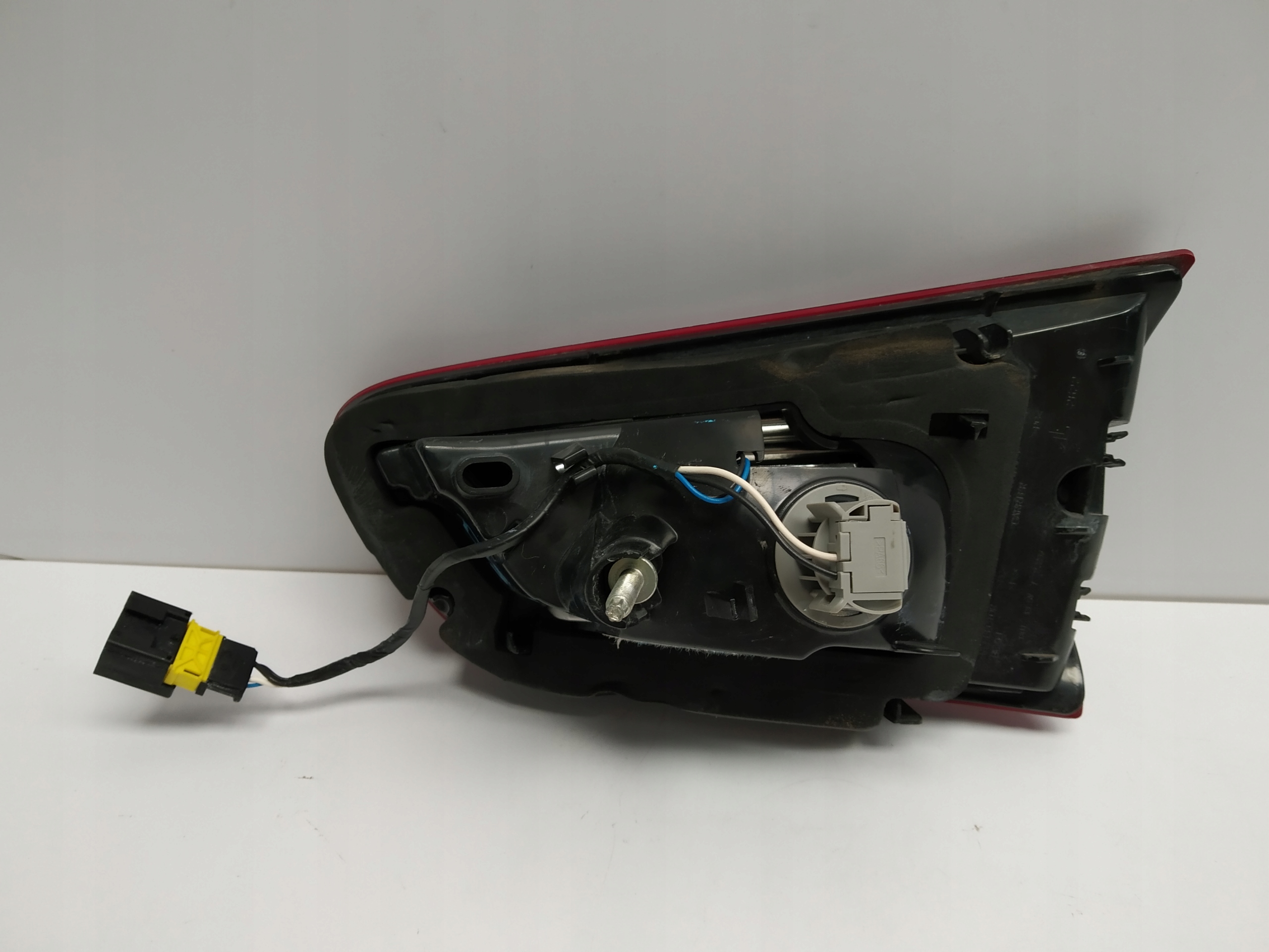 11+ Citroen Ds5 light LED left to the bonnet rear part