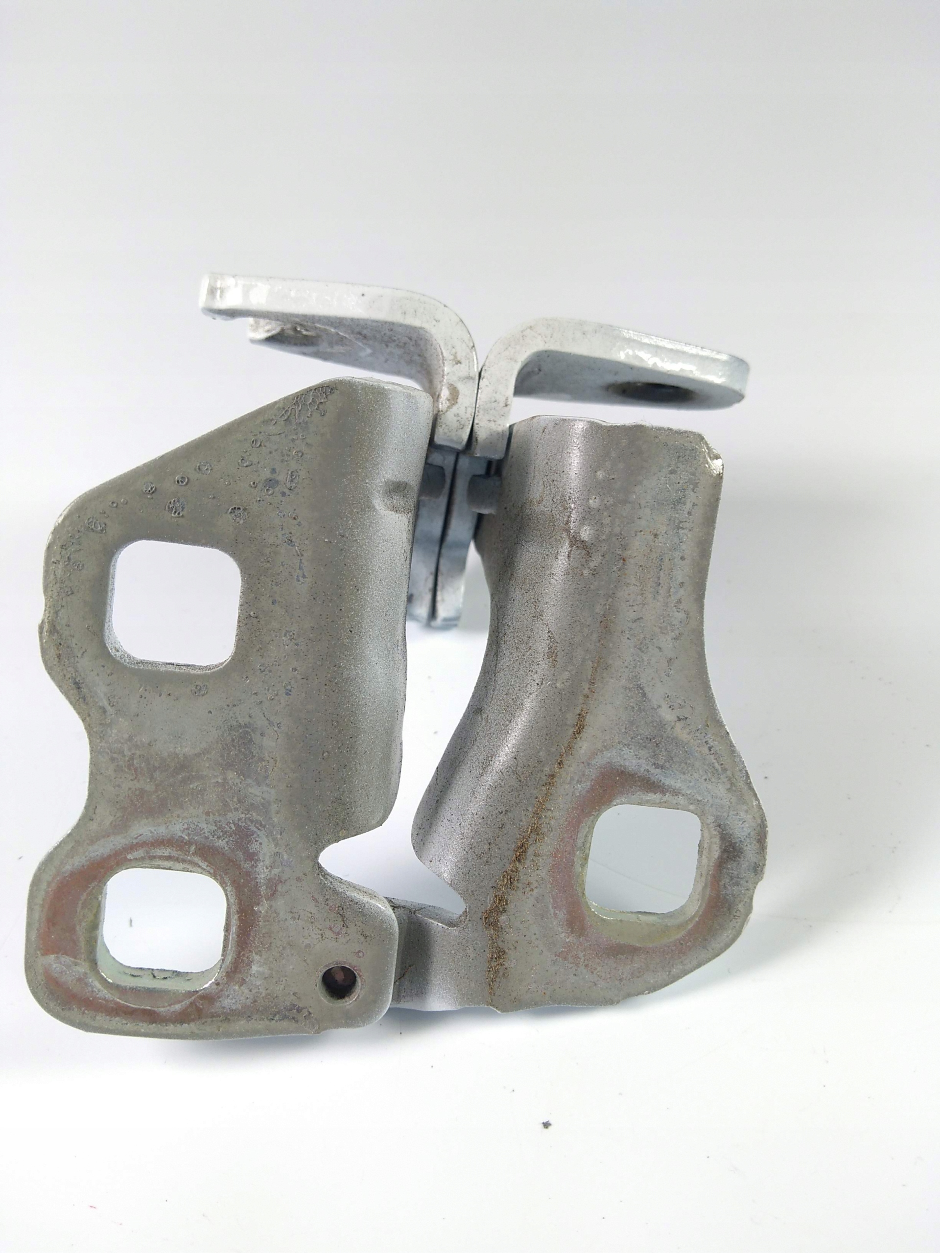 Tesla Model 3 hinge door right lower rear part 2019+