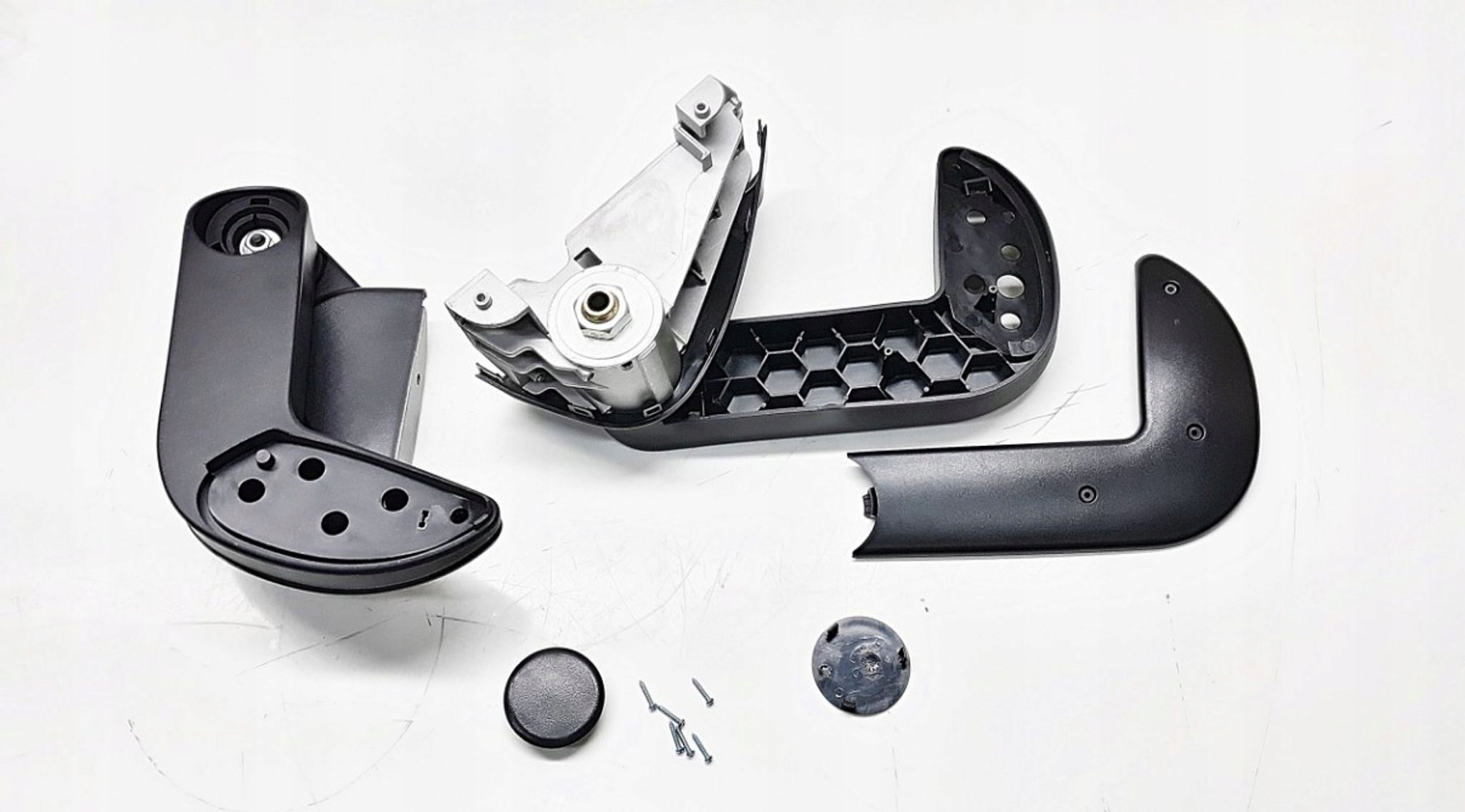 MOCOWANIE UCHWYT LUSTRA IVECO STARLIS LEWE