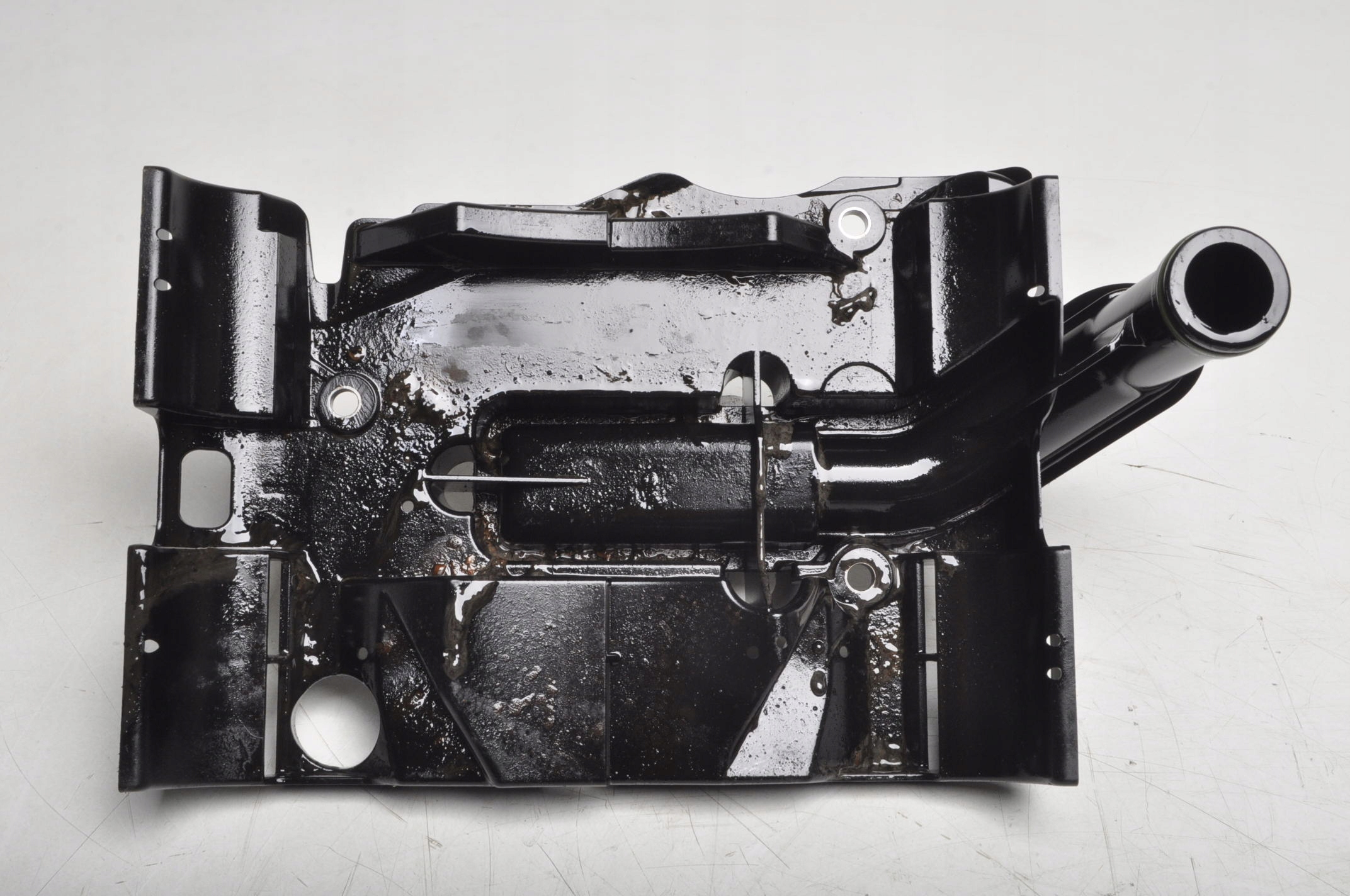 MERCEDES W205 2.2 CDI SMOK OLEJU A6511804351