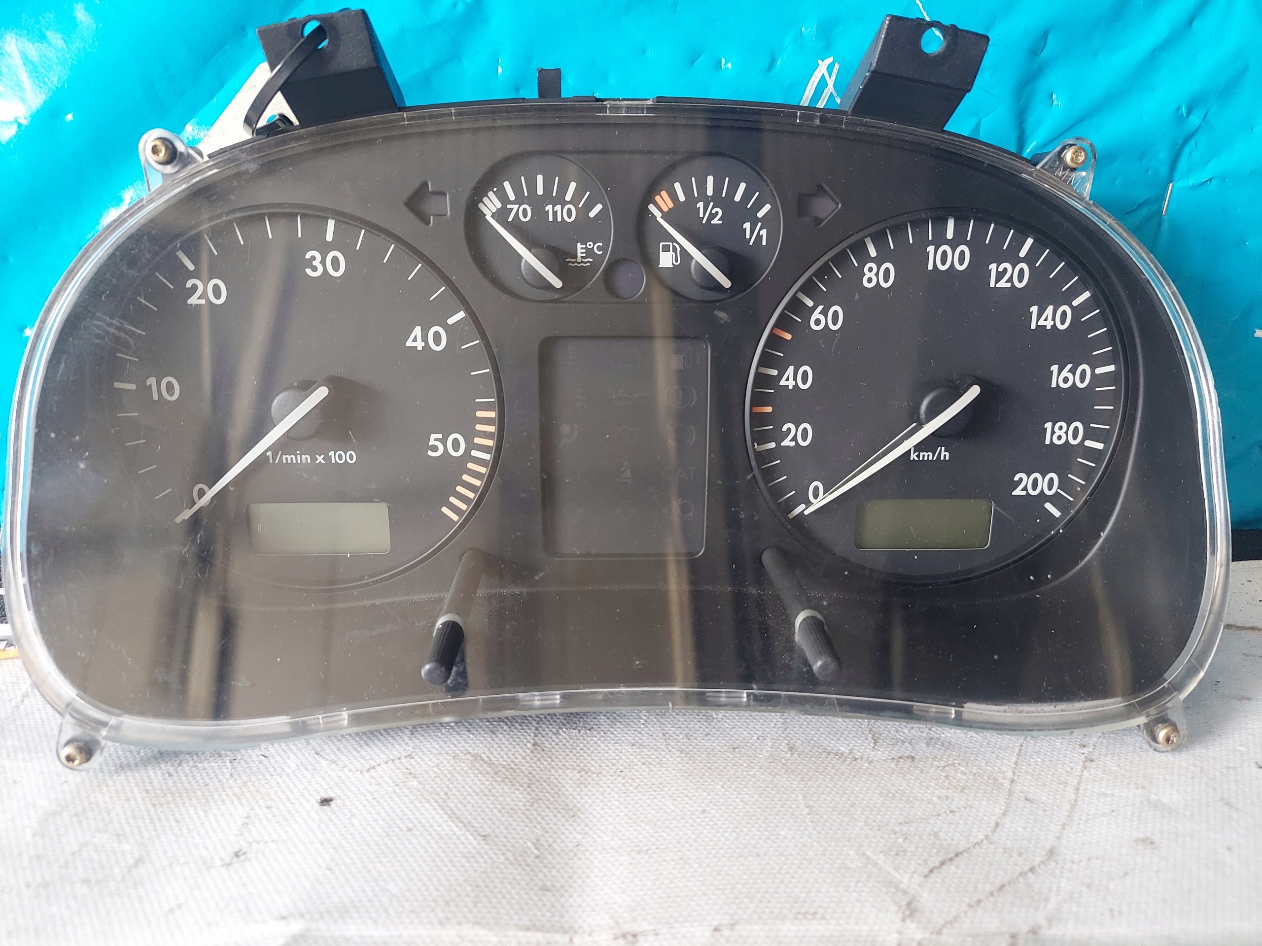 dials clock VW POLO 6N1 6N0919861A