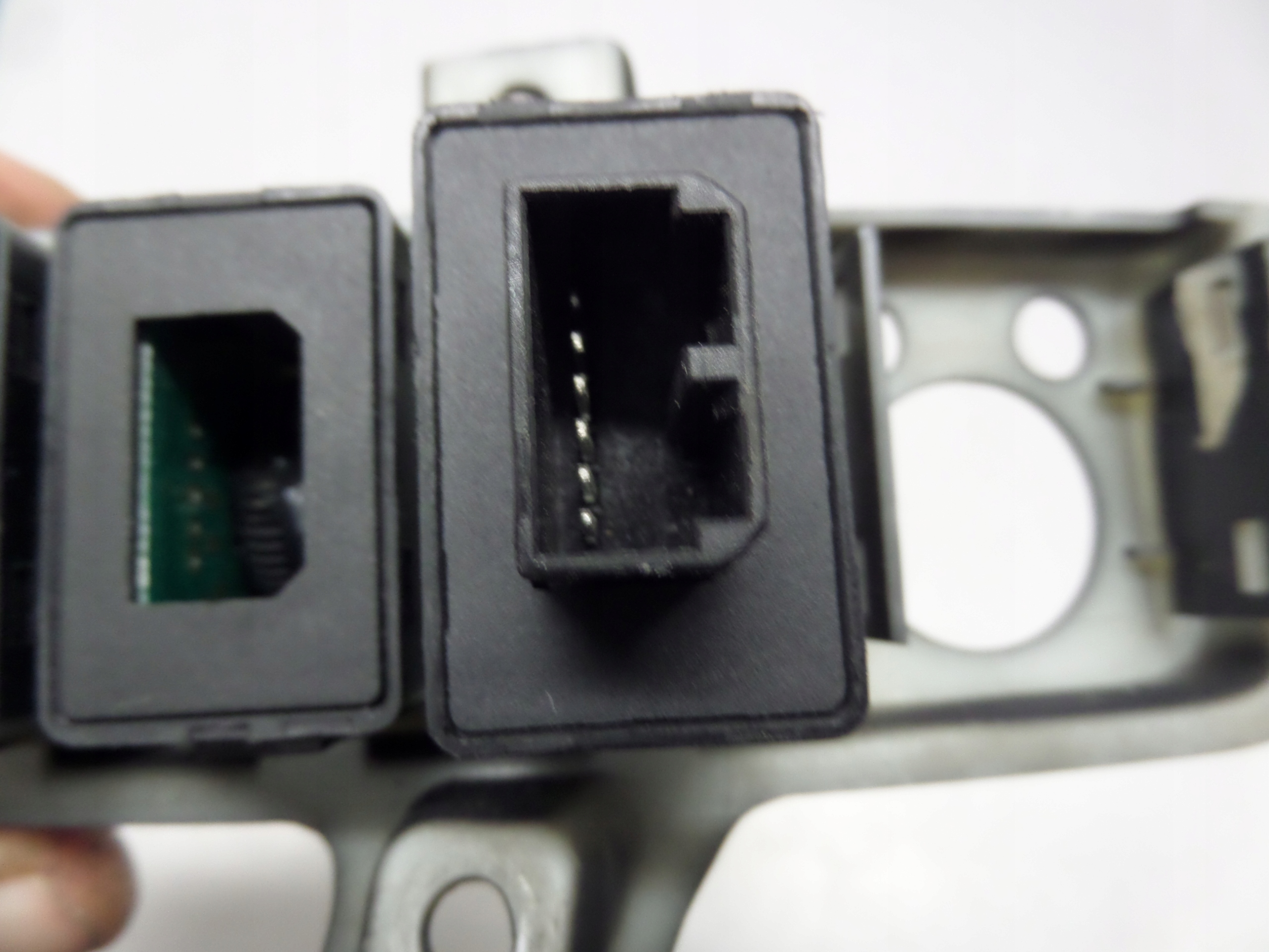 window control switch PODSWIETLENIA BRILLIANCE BS6